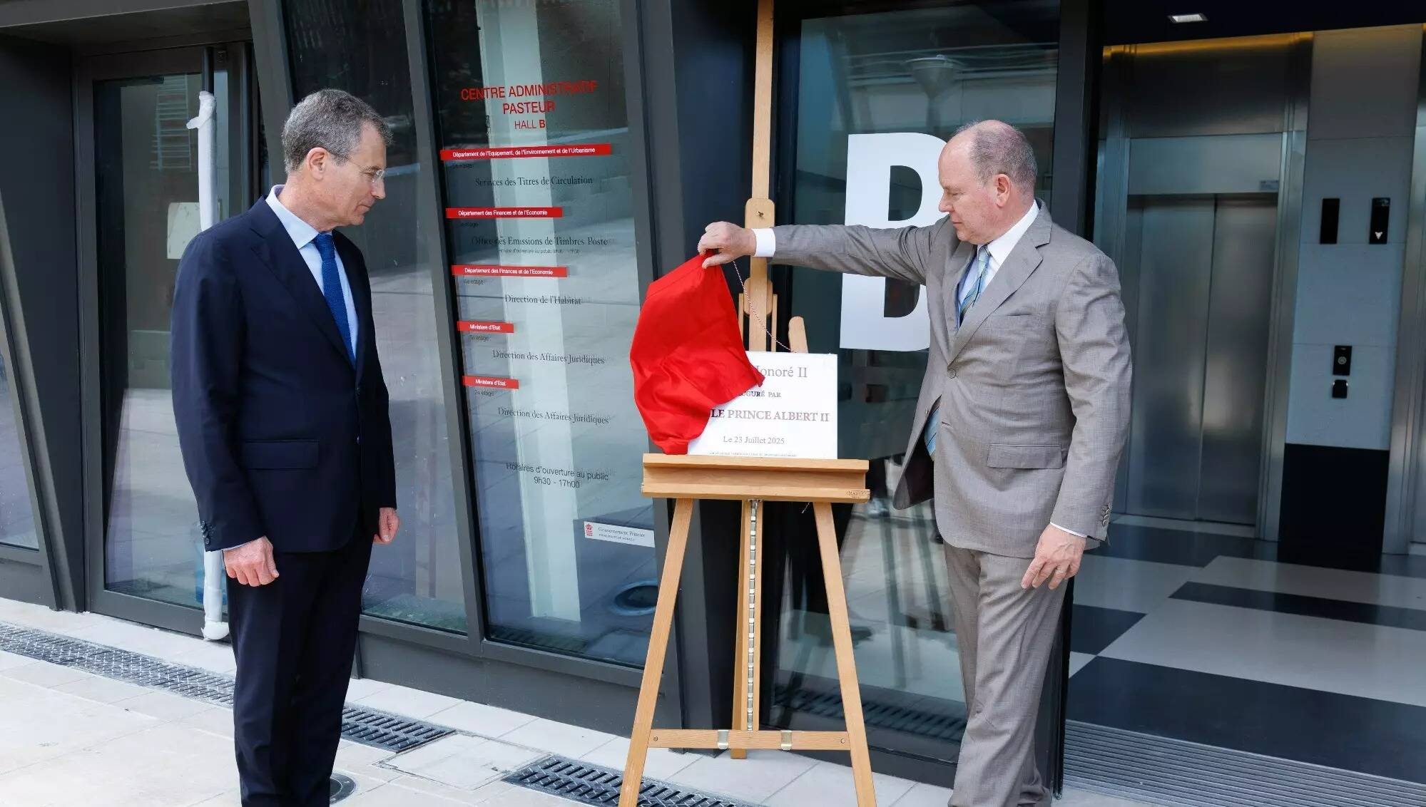 "J'ai la chance de connaître le contexte monégasque": ce qu'il faut retenir du premier discours public du nouveau ministre d'État Christophe Mirmand à Monaco