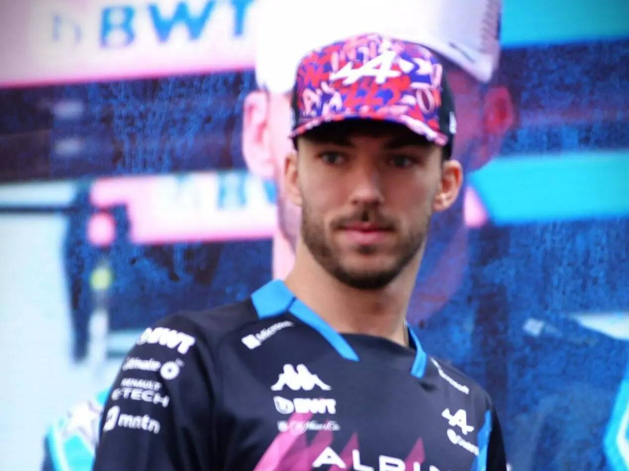 "Je me suis senti petit et humble dans cette F1": Pierre Gasly raconte la fois où il a conduit la Toleman TG183 B d'Ayrton Senna