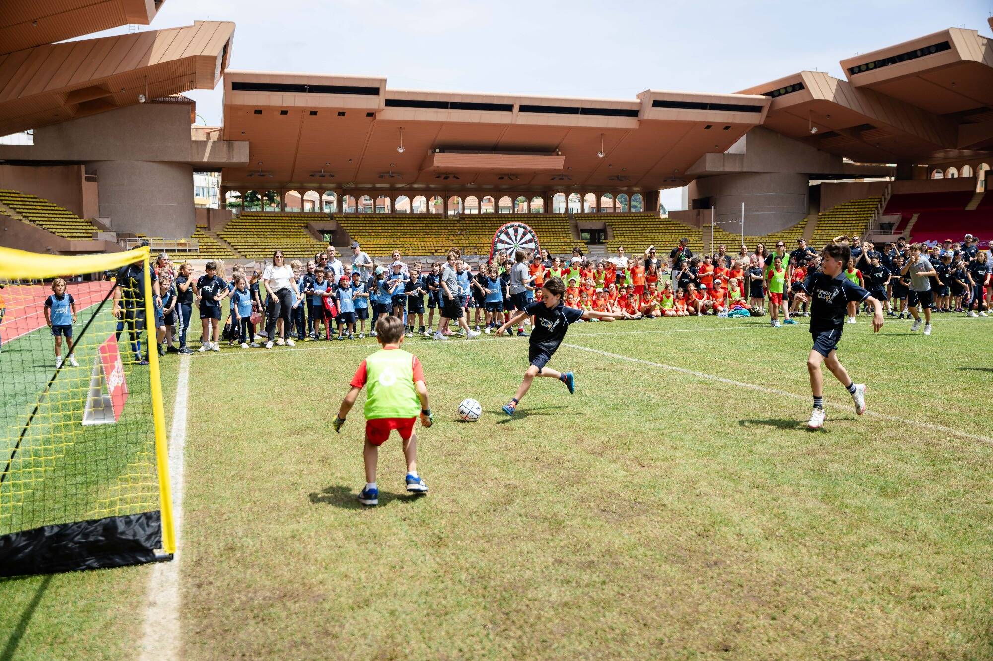 7 images pour (re)vivre la 2e édition de la Munegu Cup qui a fait carton plein au Louis-II à Monaco
