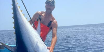 Record battu! Il pêche un thon de 180 kg dans les eaux de Monaco