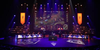 Les pros des jeux vidéos s'affrontent à l'Acropolis pour les championnats de France d'e-sport