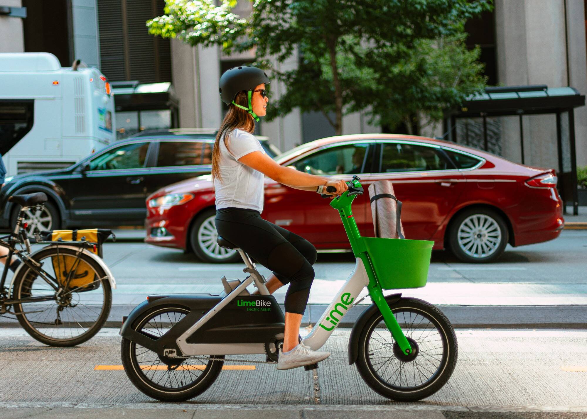 Selle ajustable, cadre rabaissé... Lime a choisi Nice pour déployer ses nouveaux vélos électriques en libre-service en avant-première française