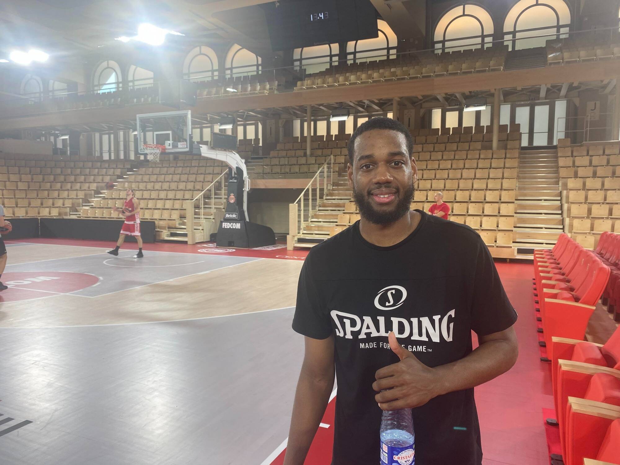 "Je serai directement dans le vif du sujet": le Roca boy Jordan Loyd qualifié pour affronter le Barça pour la 3e journée d'Euroligue se confie