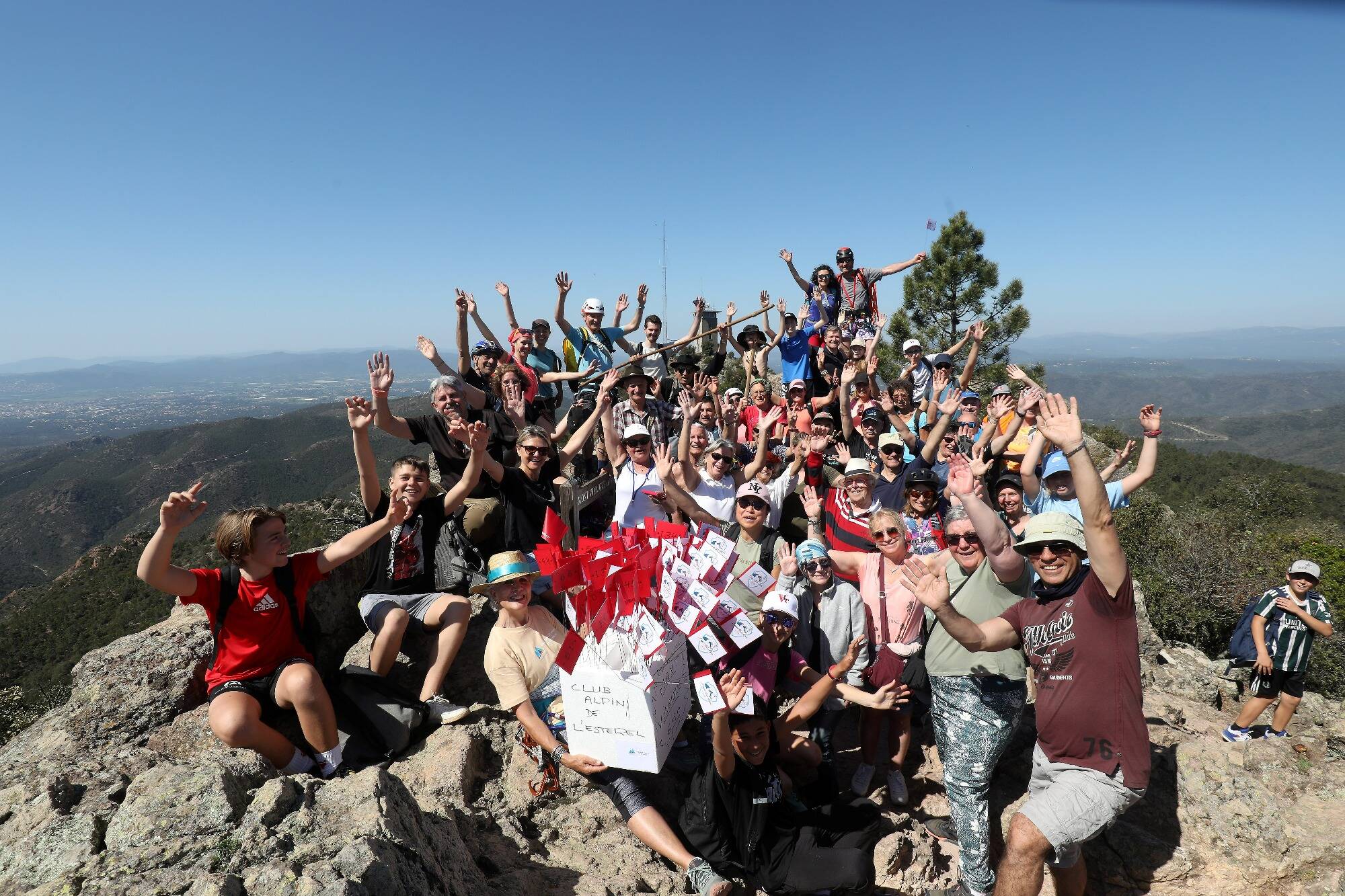Des animations au mont Vinaigre à Fréjus pour les 150 ans du Club alpin de l'Estérel