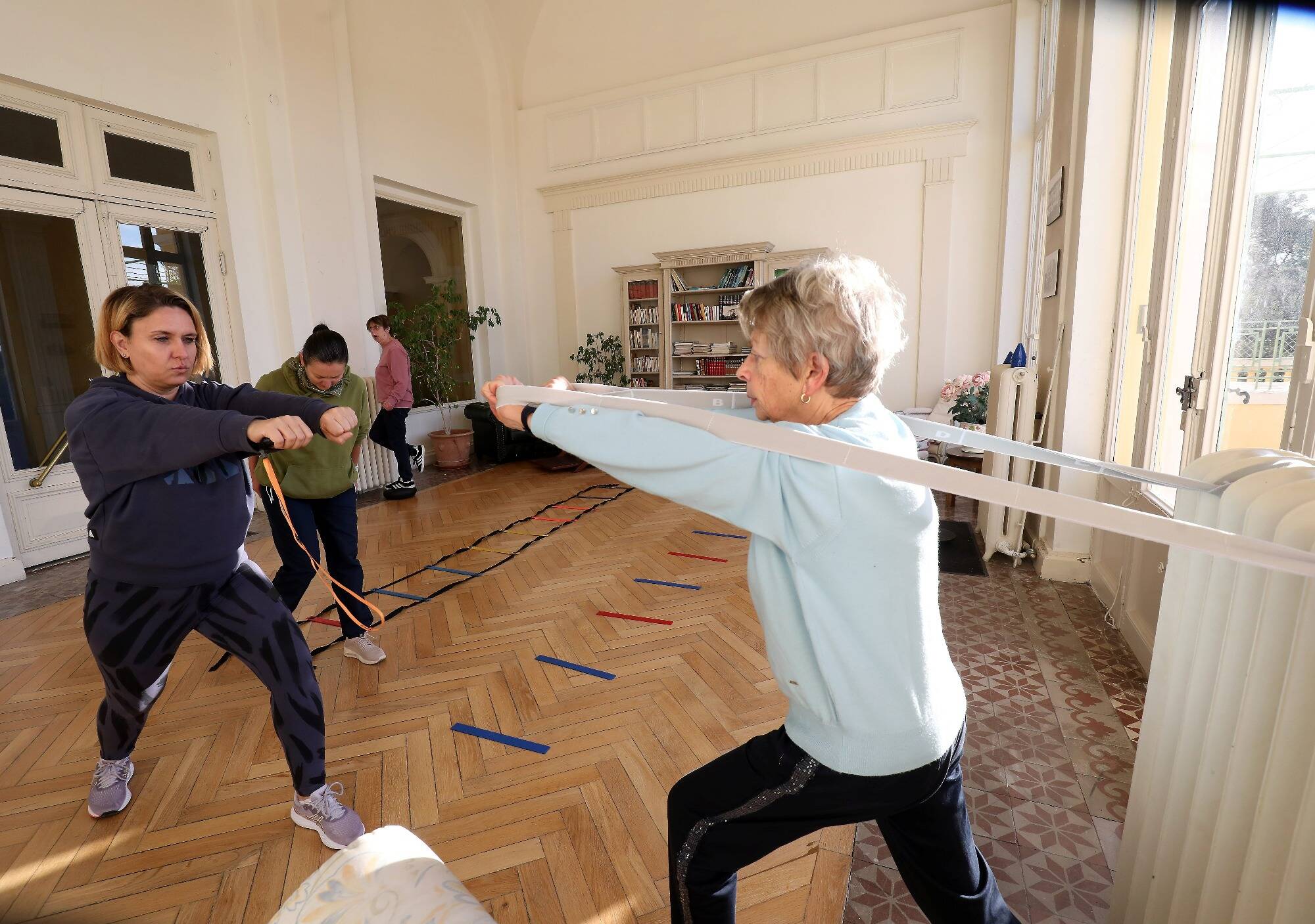 À Fréjus, elle ouvre un centre de rééducation pour aider les malades atteints de Parkinson