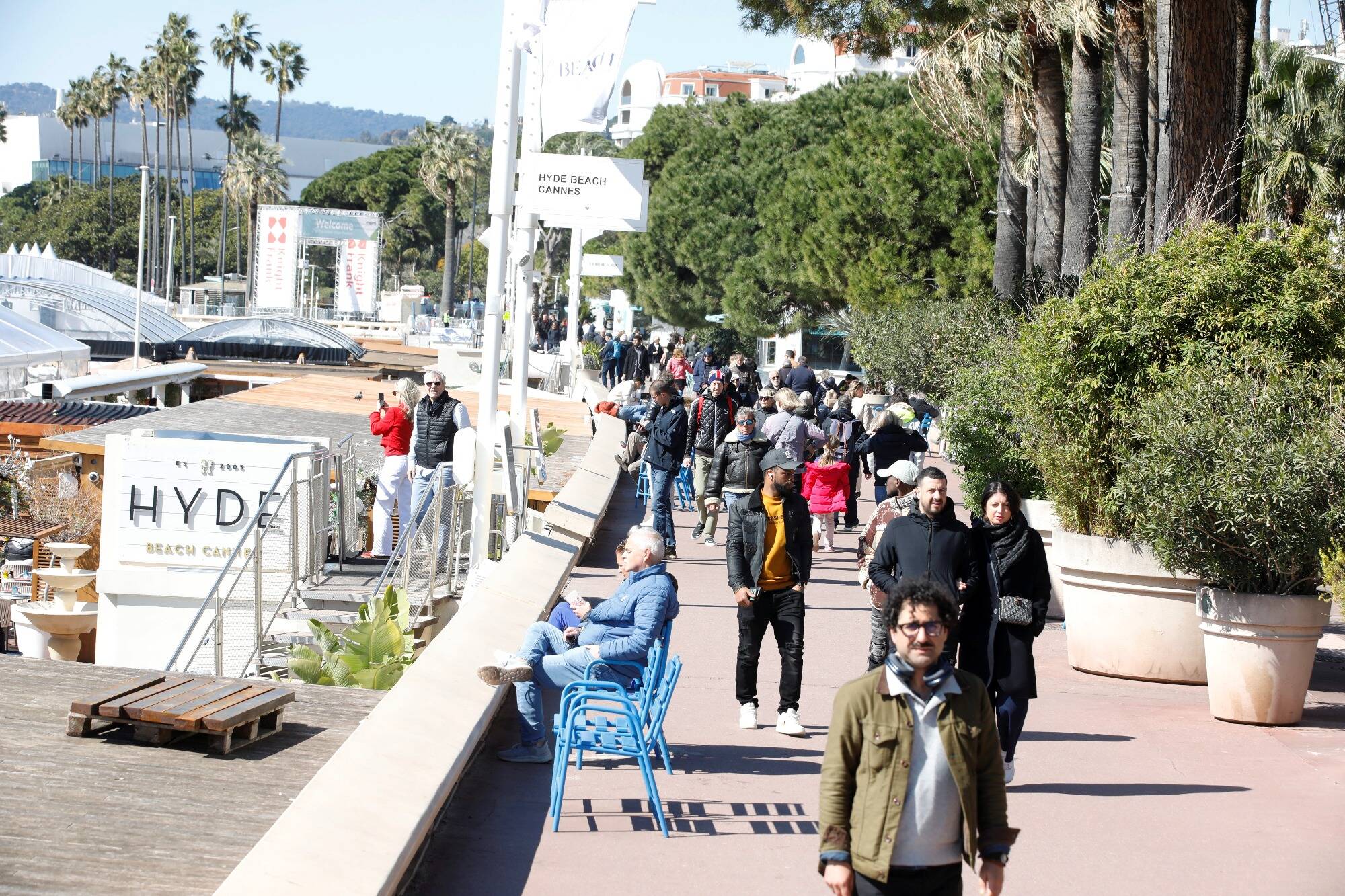 "Avant on était fermés en hiver, maintenant on ouvre": comment la Côte d'Azur veut attirer les touristes hors saison