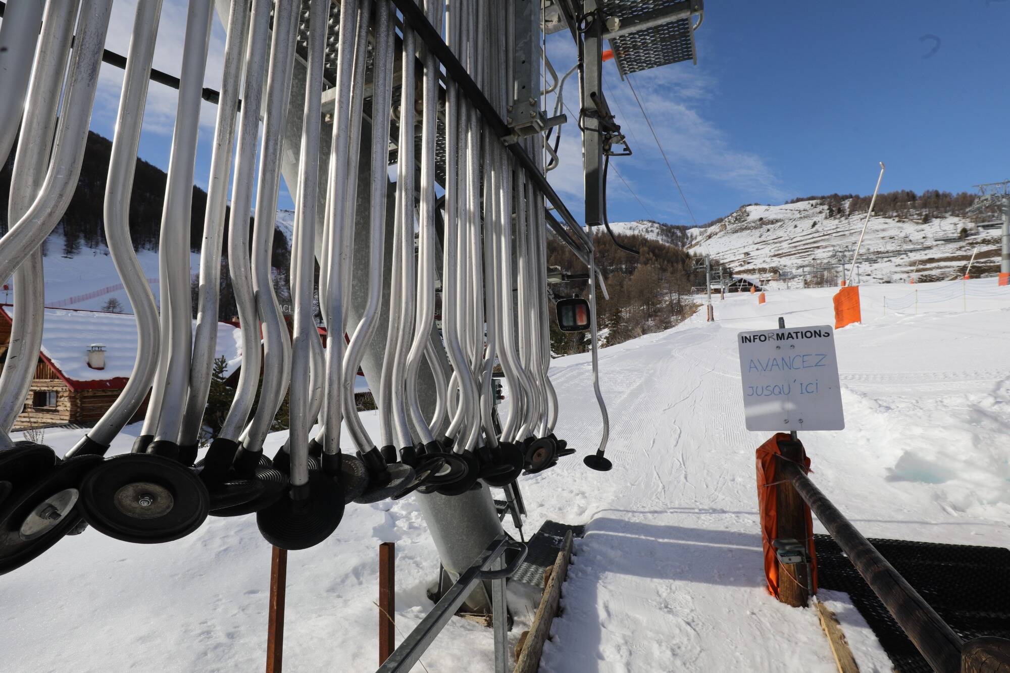 Il fait si bon... Y a-t-il de la neige dans les stations de la Côte d'Azur pour les vacances?