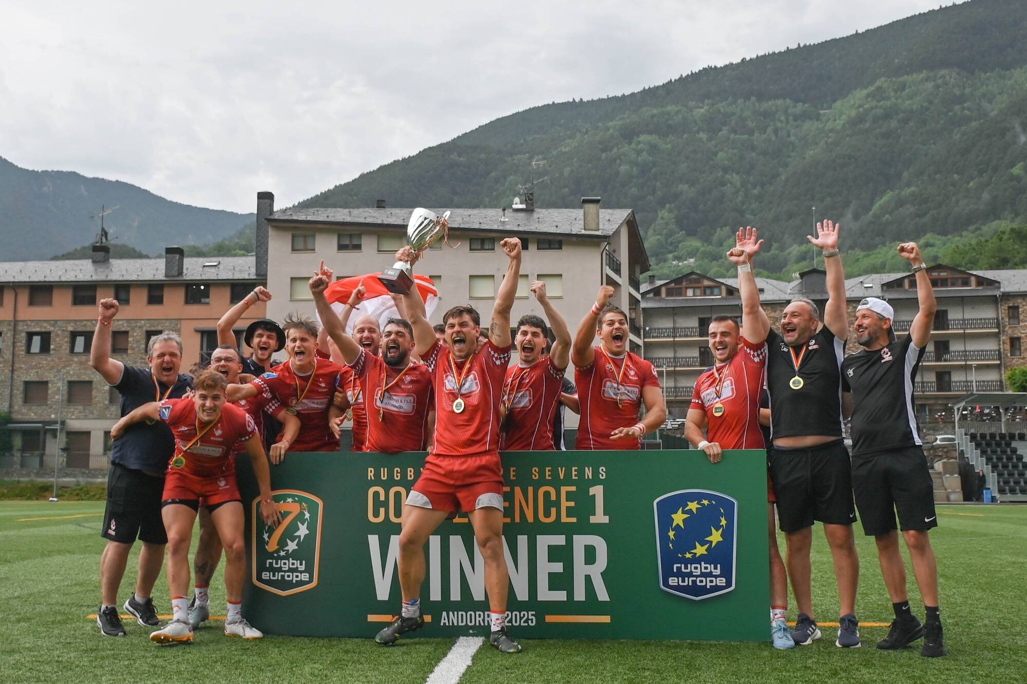 Rugby à 7: Douze ans après son premier sacre, Monaco devient champion d'Europe en Andorre