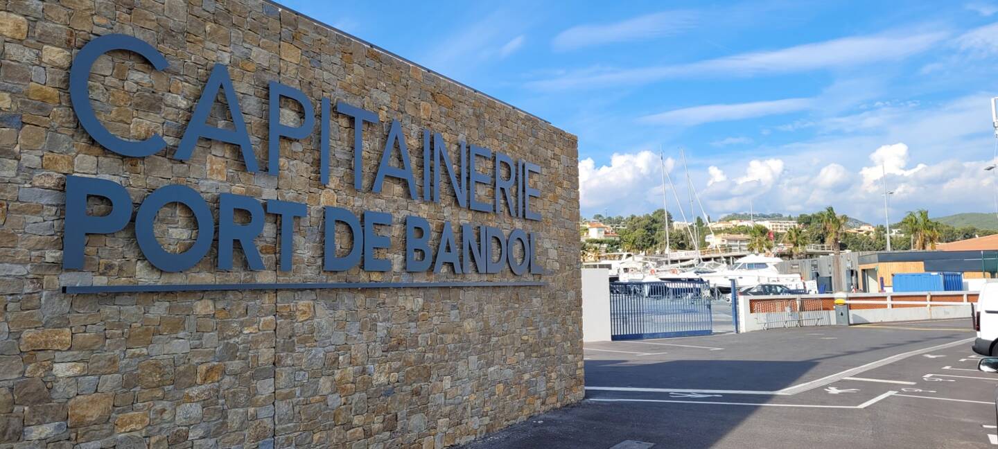 La fin de l’année sonnera la fin des amodiations du port de Bandol.