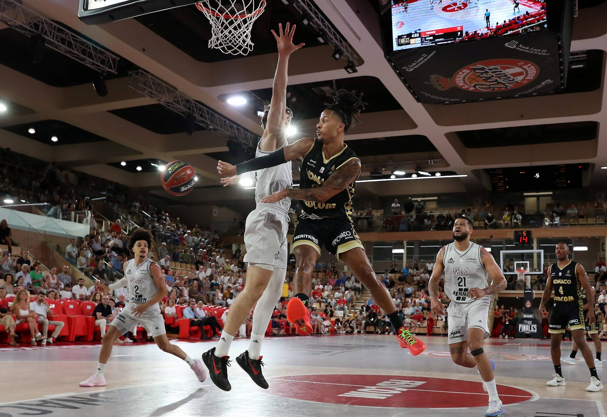 "Il est capable de shooter de très très loin": Matthew Strazel, le tireur d'élite de la Roca Team vers un 5e titre d'affilée face à Paris?