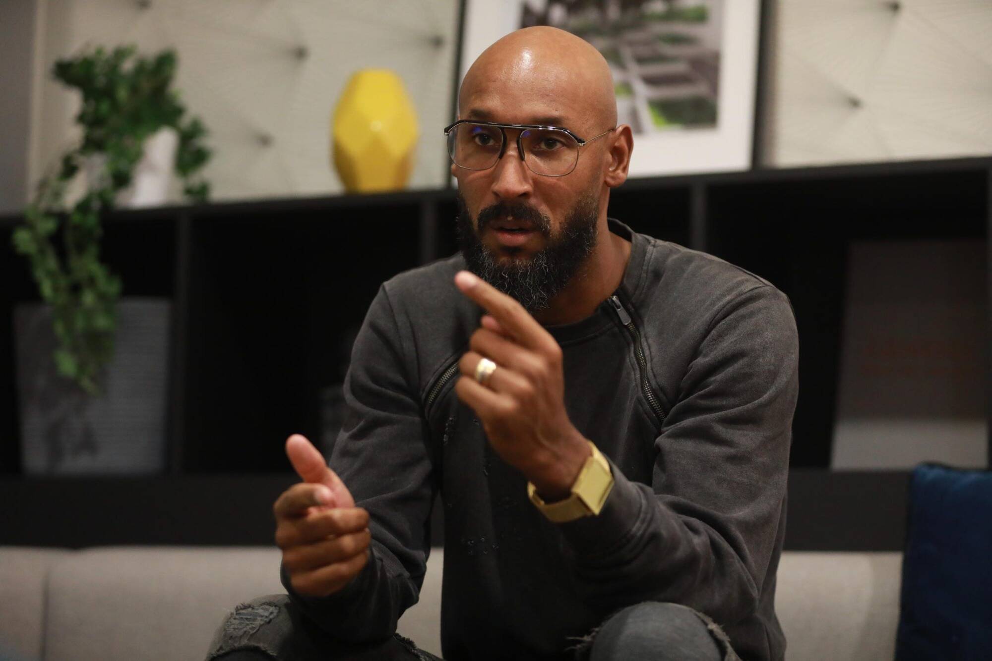 L'insaisissable M. Anelka: de sa fin de carrière à son arrivée au Hyères FC, un parcours imprévisible