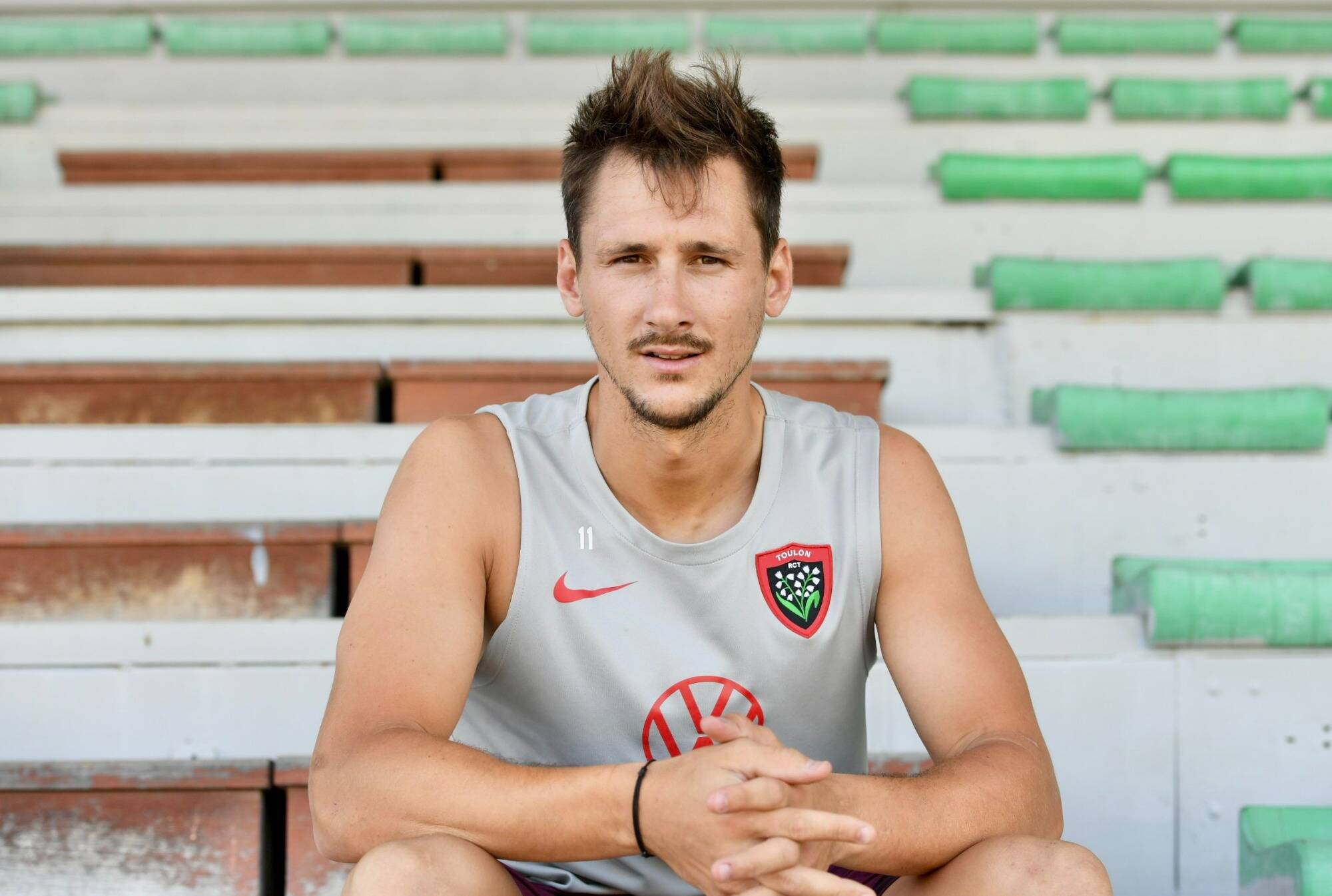 "On revient de tellement loin": Baptiste Serin (RCT) se livre avant la match décisif contre le Racing 92