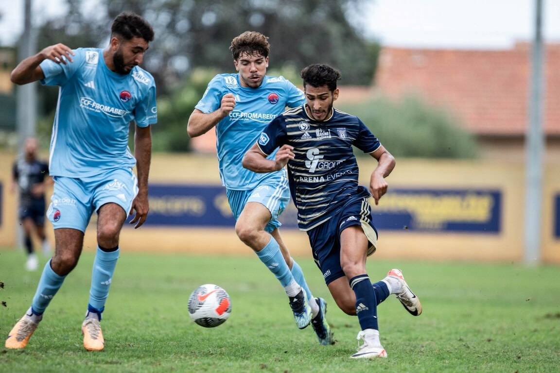 Coups de sifflet, chômage et barbelés... Ce qu'il faut retenir de la 4e journée des Varois en National 2