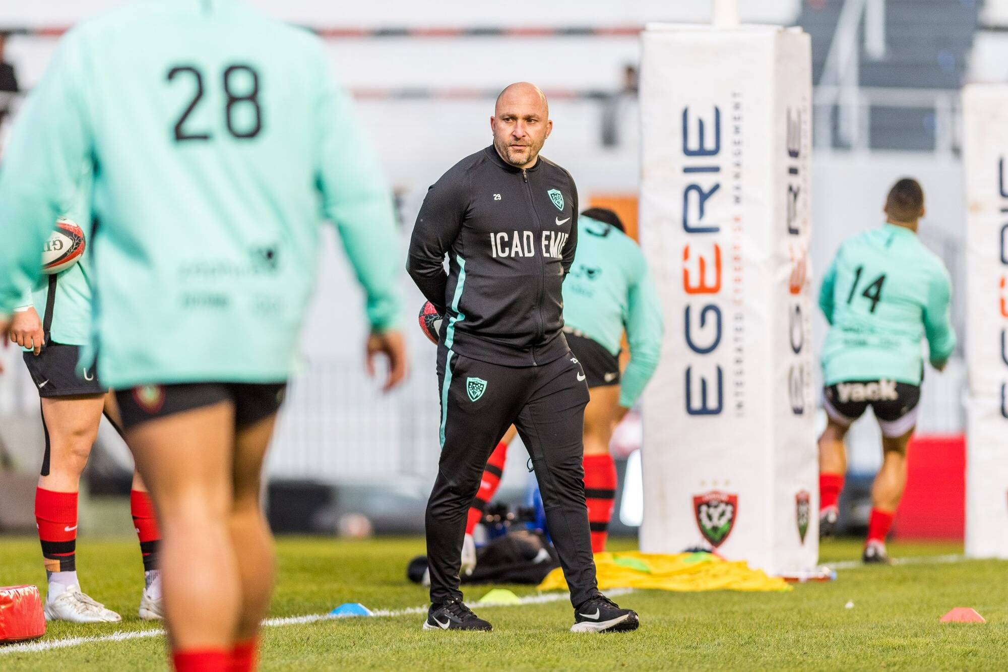 "Nous ne sommes qu'au début du chemin": le directeur du rugby au RCT Pierre Mignoni se livre après la fin de saison