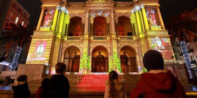 Un conte de Noël animé et projeté sur la façade de l'opéra de Toulon