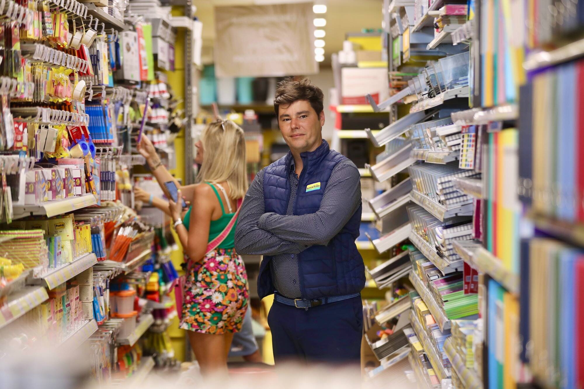 "Le coût des fournitures est inférieur à ce qu'annoncent les associations", assure le directeur général de Bureau Vallée