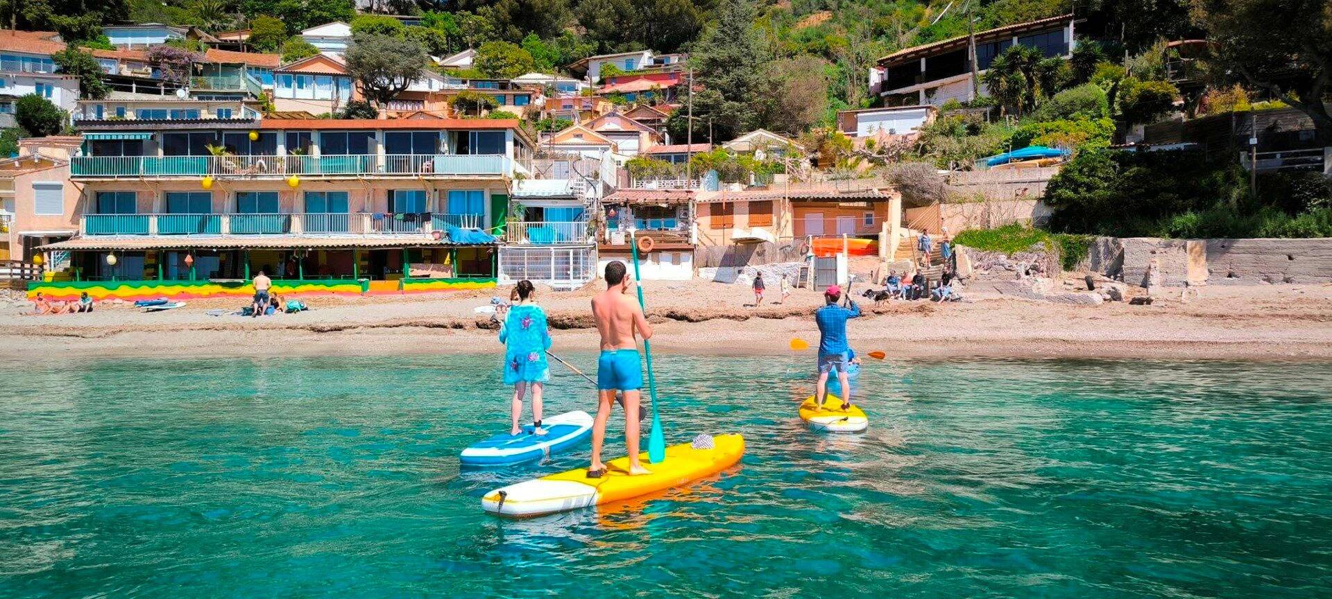 "Une histoire de jalousie": la location de paddles fait des vagues dans la calanque du Pin de Galle au Pradet