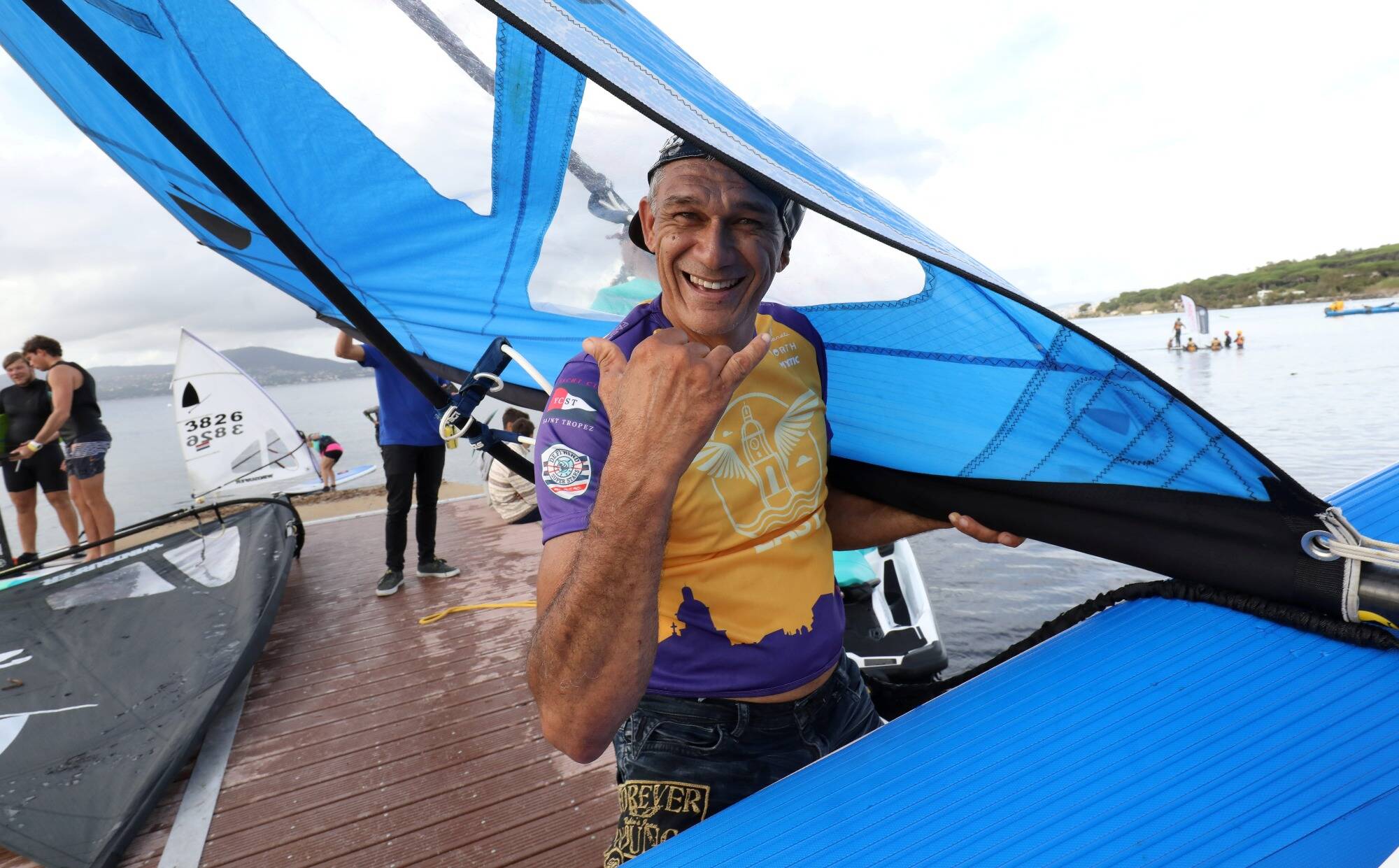 Wingfoil, kite et windsurf: il est encore temps d'assister à la première édition des "Ailes de Saint-Tropez"