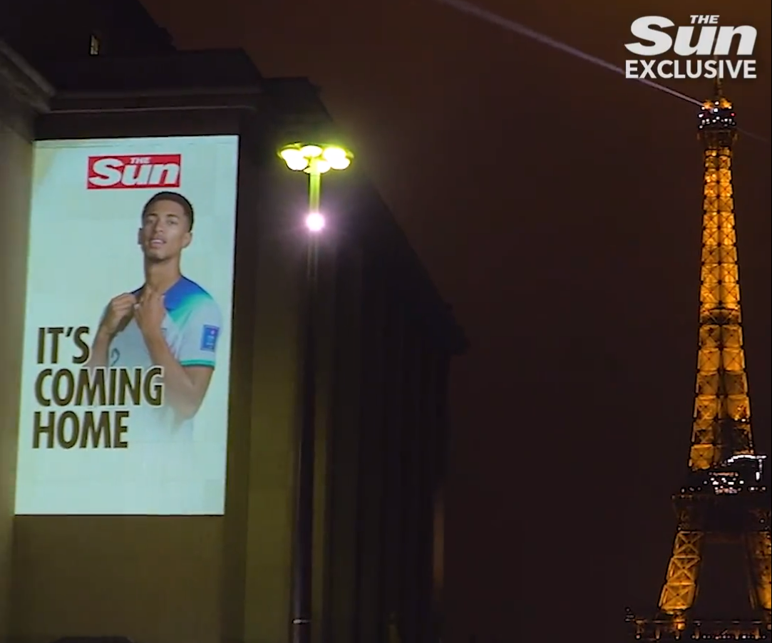 "Au revoir les Gaulois", "Allez les rosbifs"... Un tabloïd anglais trolle les Bleus dans les rues de Paris avant France-Angleterre