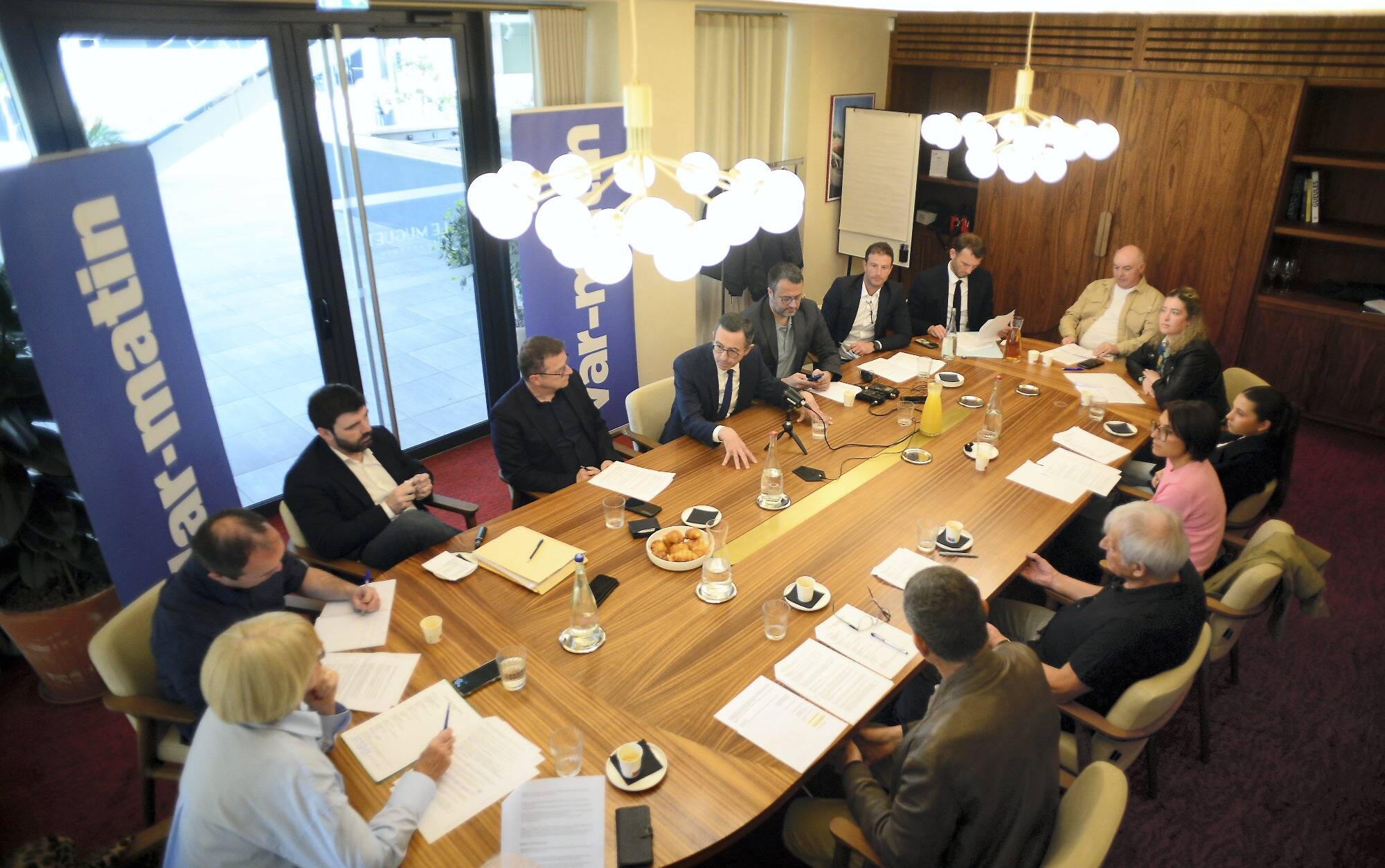 Il joue les matches "colline après colline": Bruno Retailleau a rencontré les lecteurs de Var-matin