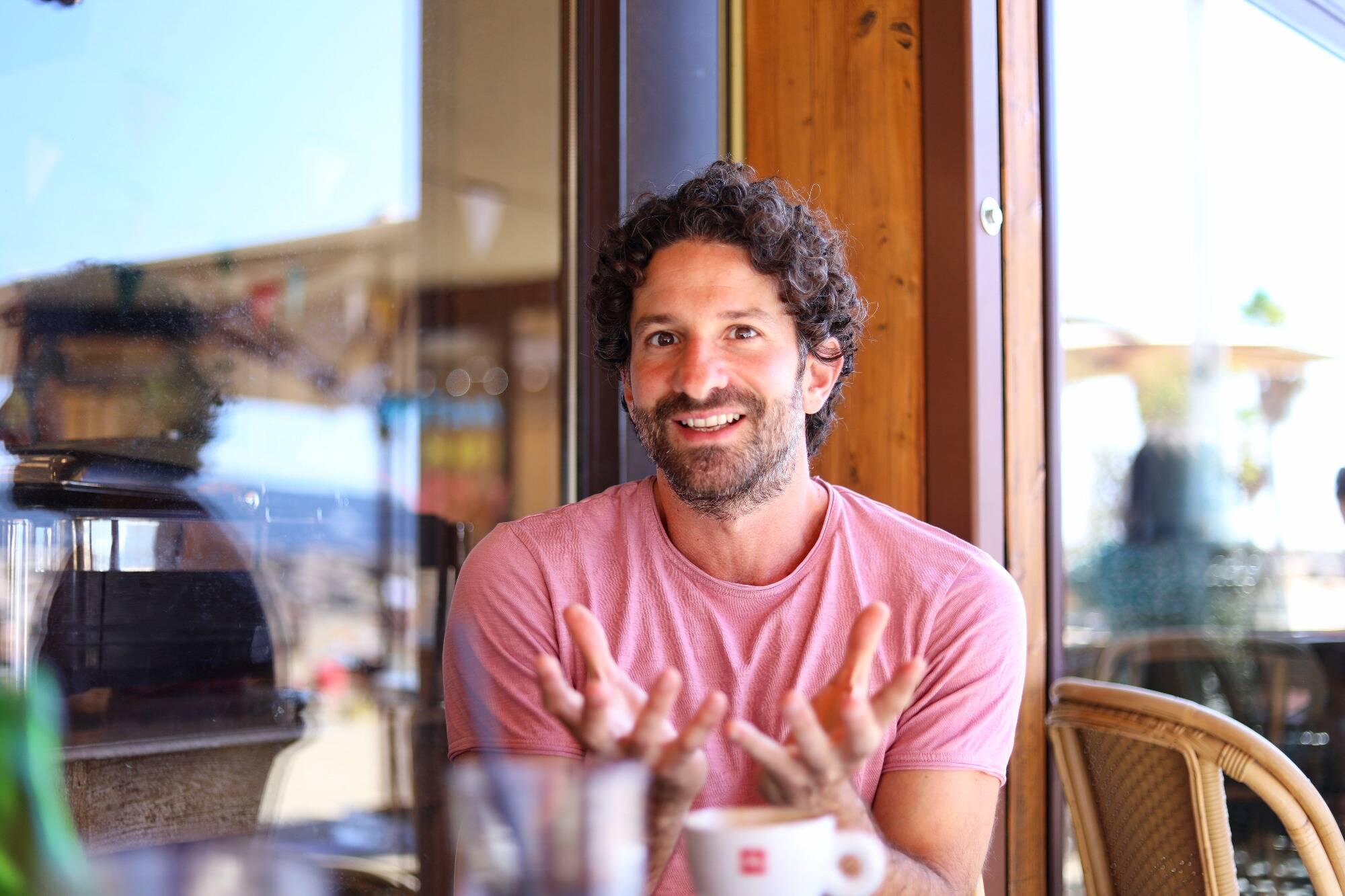 "Il y a Le Mourillon... et il y a le monde": Miguel Bonnefoy a écrit son nouveau roman à Toulon