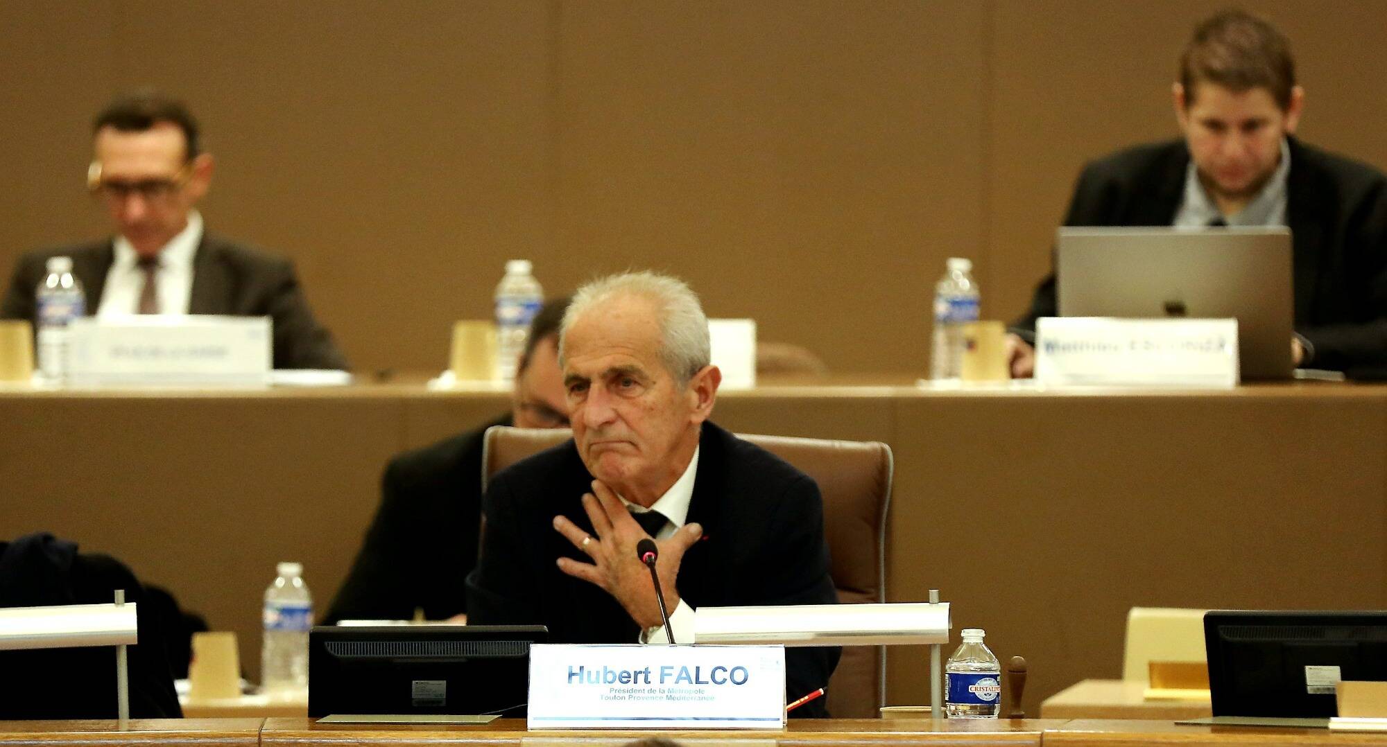 "Il n'y aura jamais de tramway": le président de la métropole toulonnaise Hubert Falco persiste et signe