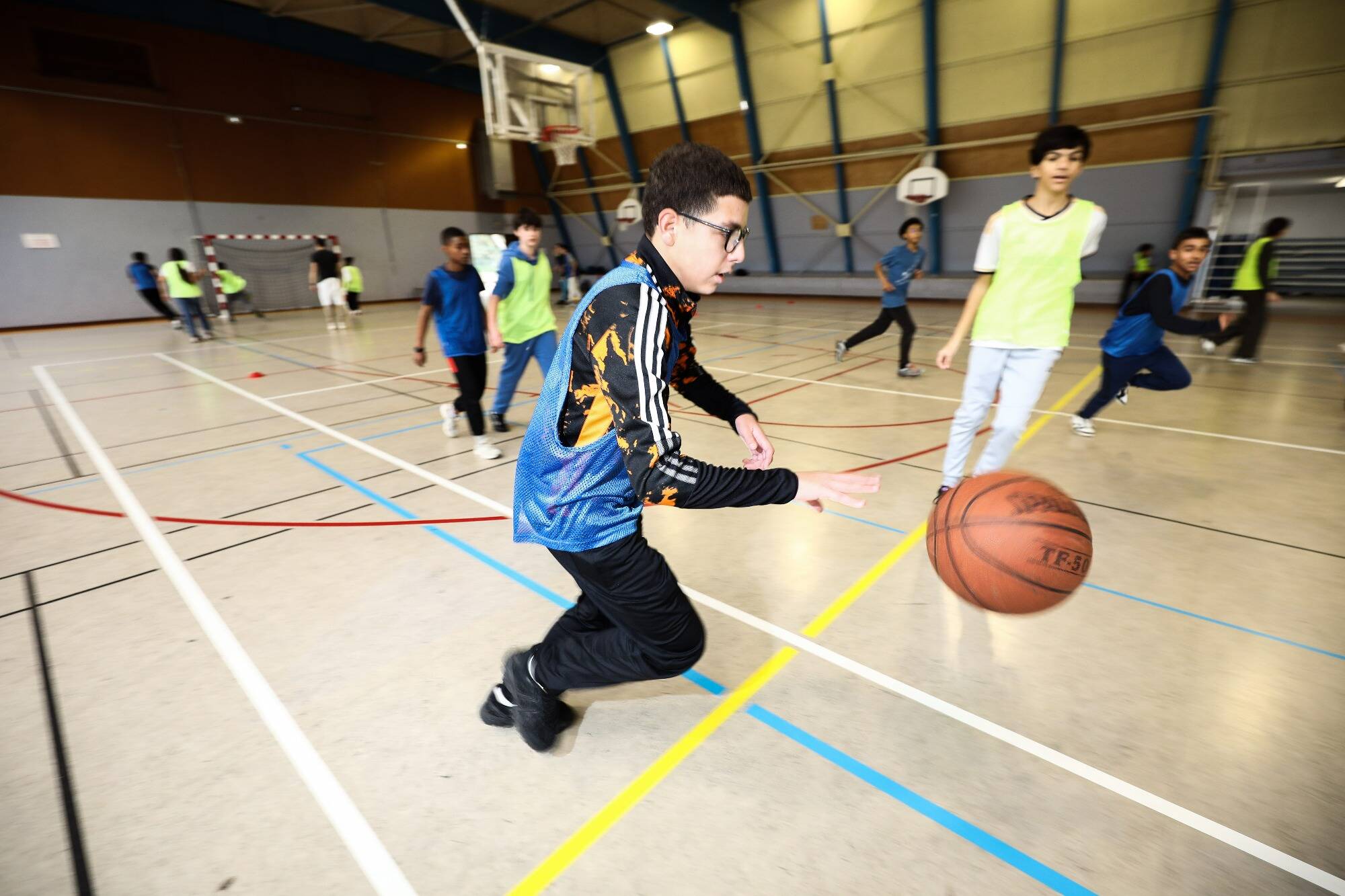 "Je joue au foot avec mes amis le samedi, quand il n'y a pas de règles": les élèves varois aiment le sport à l'école mais refusent les contraintes d'un club
