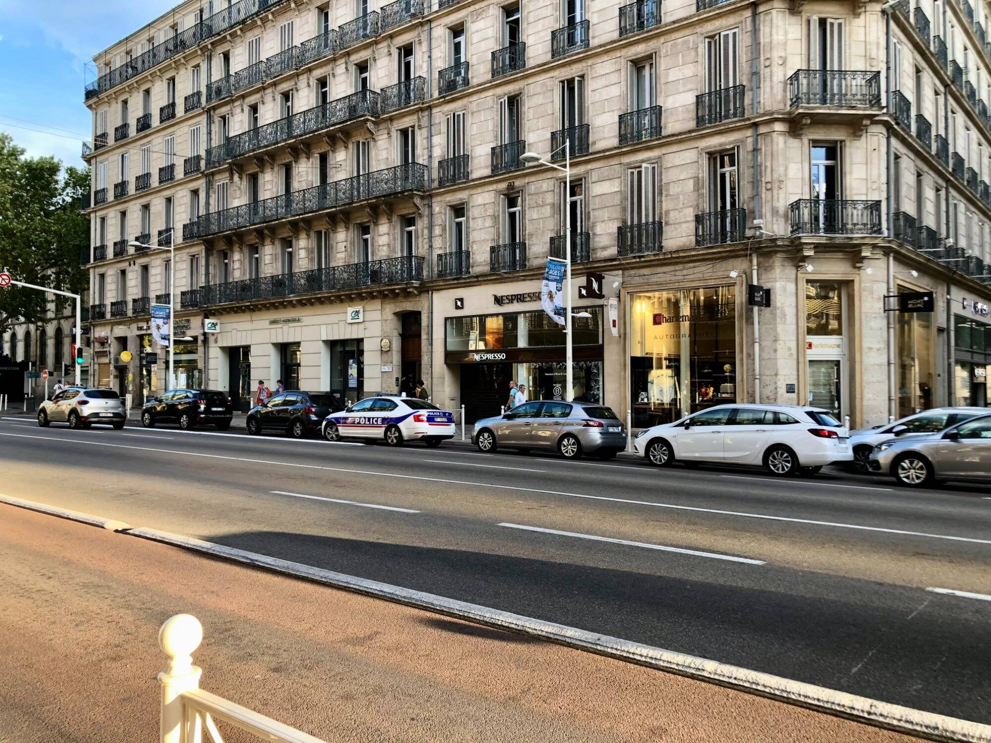 Femme retrouvée morte à Toulon: l'autopsie remet en cause la piste criminelle, le mystère reste entier