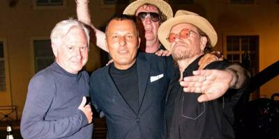 La soirée entre amis de Bono au VIP Room de Jean-Roch à Saint-Tropez