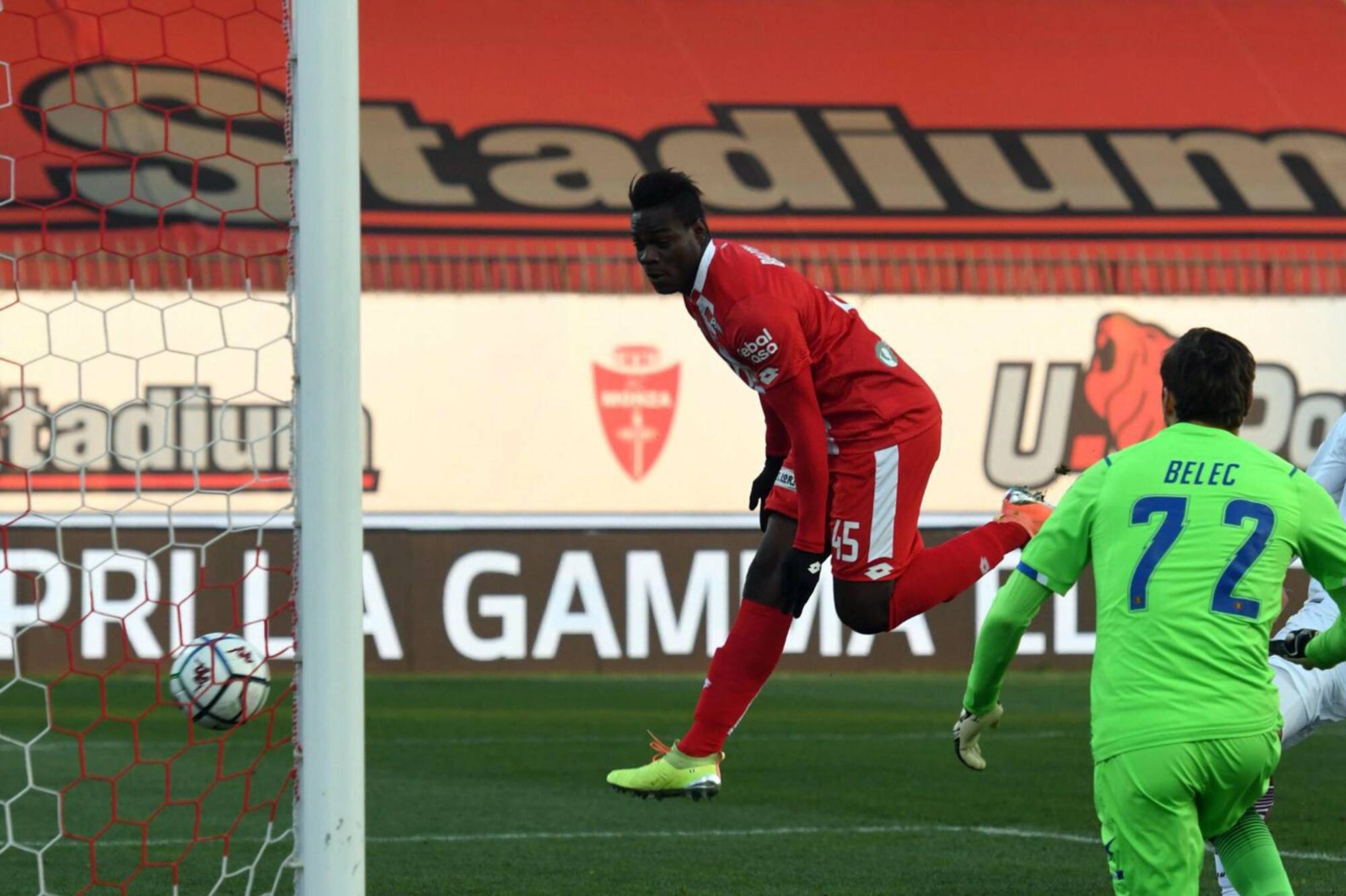 On Vous Donne Des Nouvelles De Mario Balotelli, L'ex-star De L'OGC Nice ...