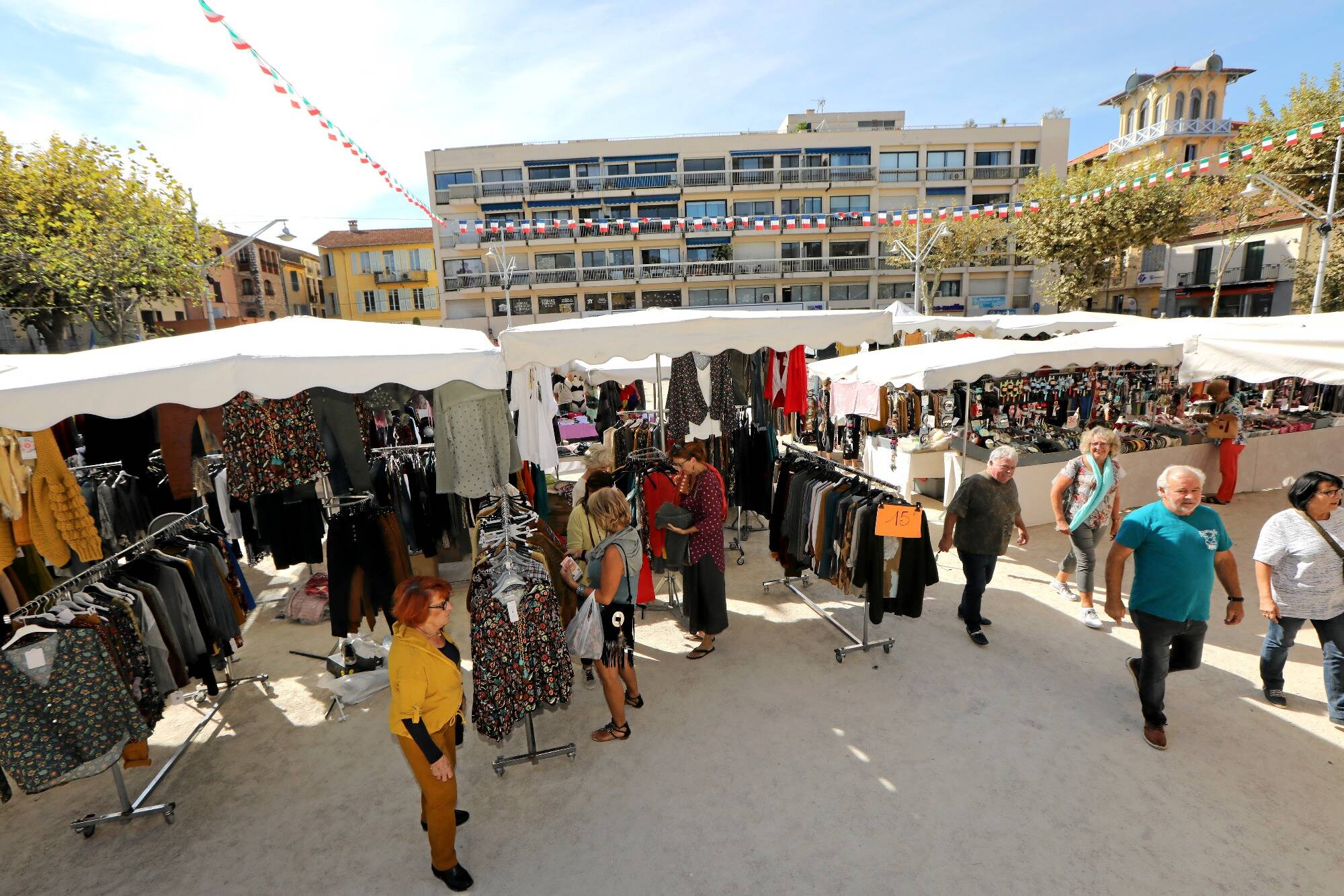 Huit ans après son transfert, un nouveau marché va-t-il bientôt s'implanter au coeur de la vieille ville à Vence?