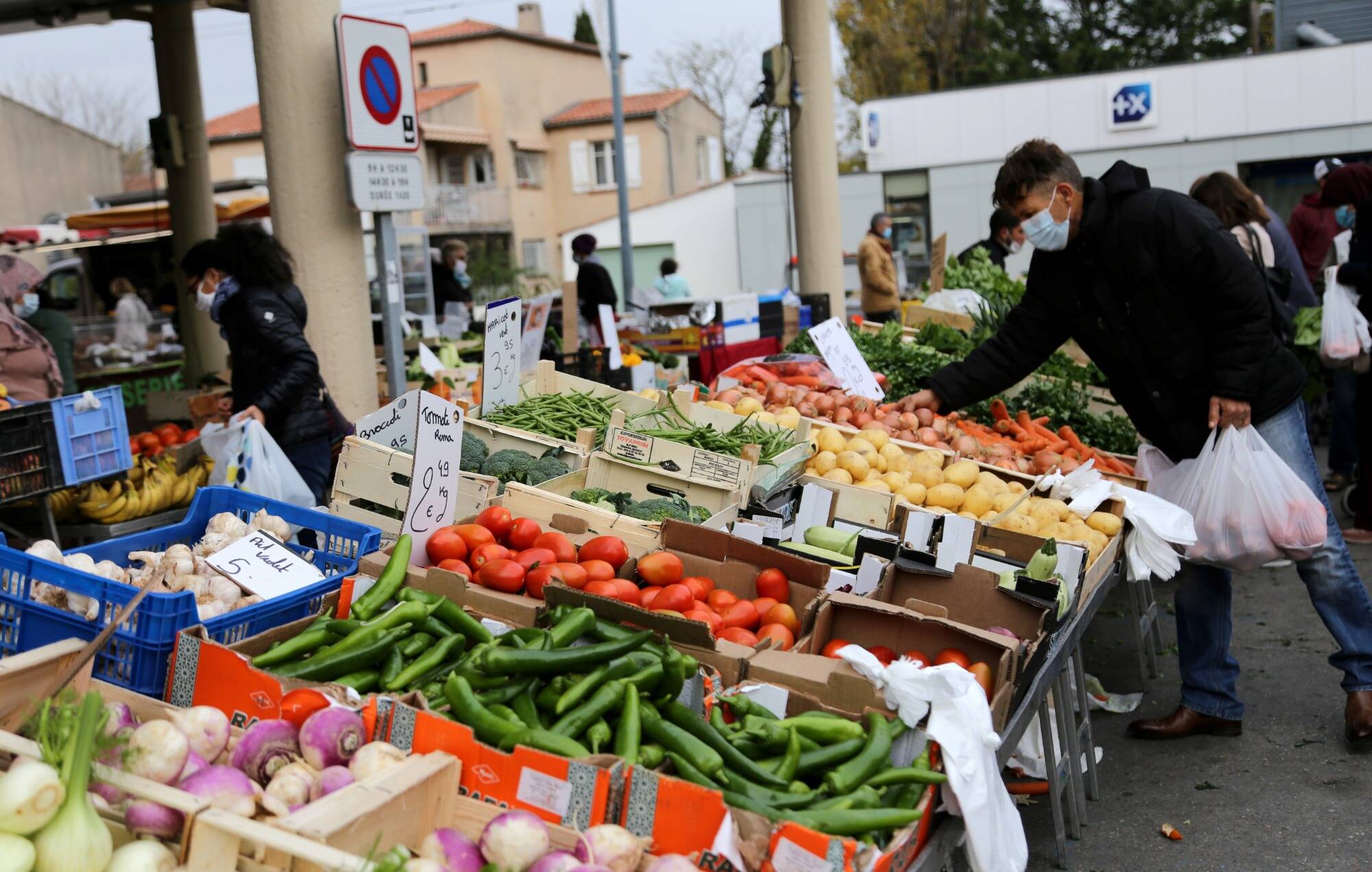 Combien, quand, pour qui... Les réponses à toutes vos questions sur le chèque alimentaire promis par le gouvernement