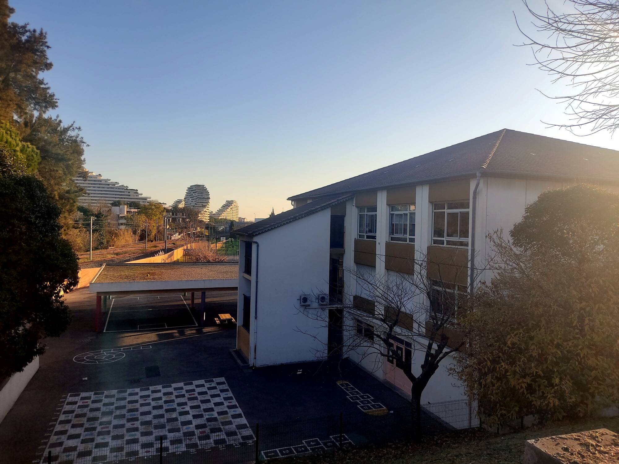 Une école se remplit et l'autre se vide: Villeneuve-Loubet va modifier sa carte scolaire à la rentrée