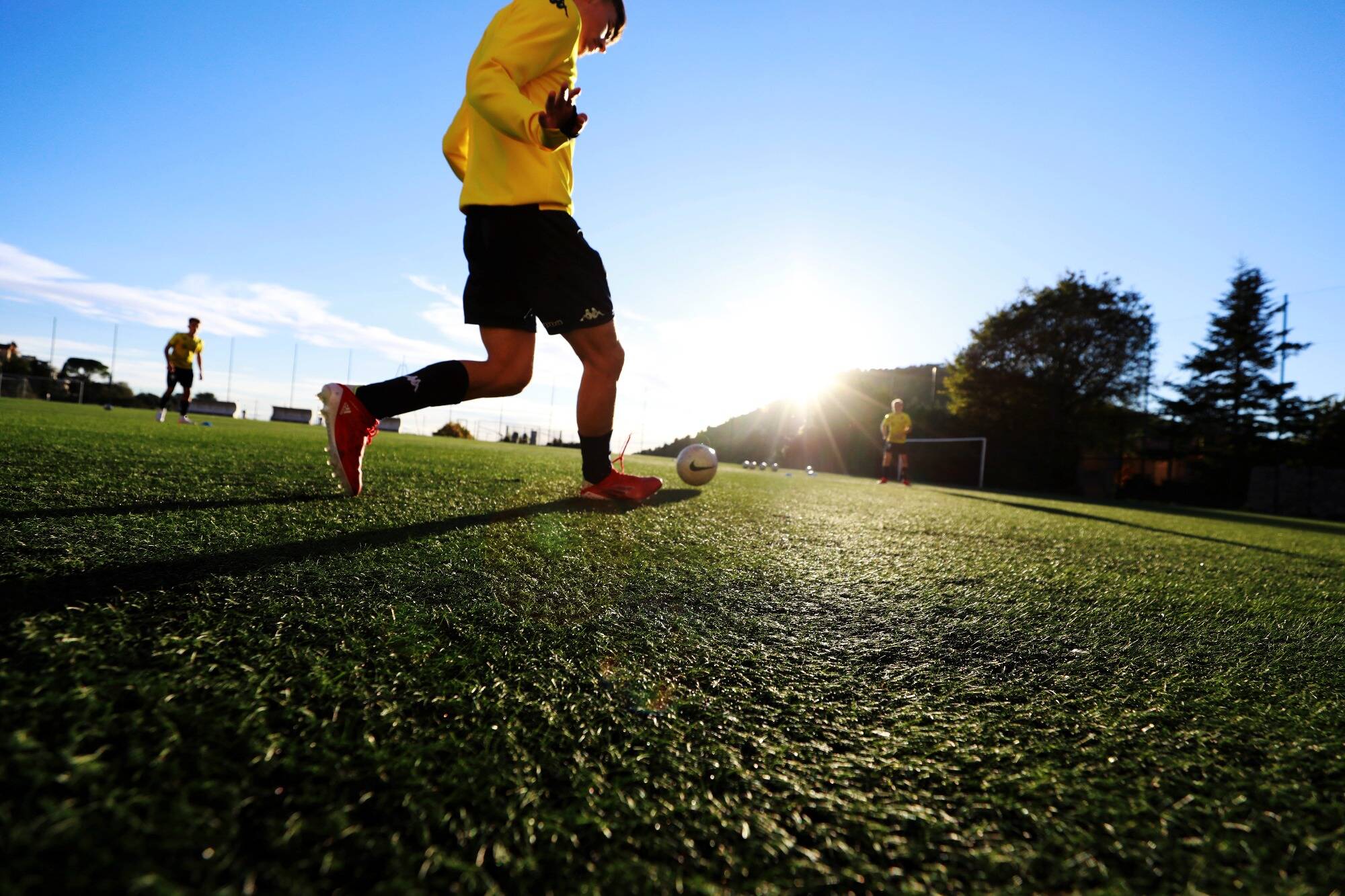 Profondément divisé, le football mentonnais et roquebrunois entrera-t-il (enfin) dans une nouvelle ère avec les élections municipales 2026?