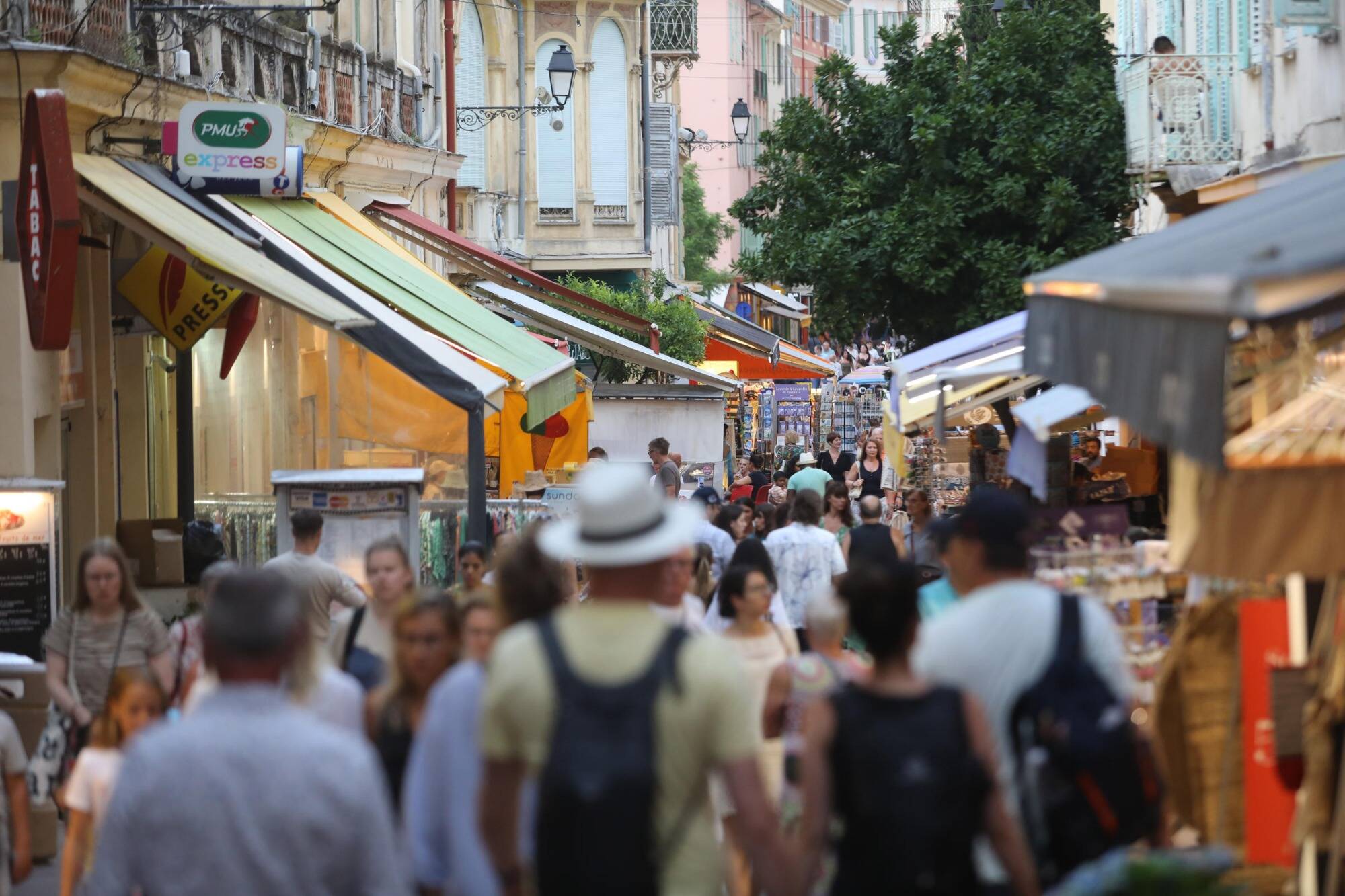 De plus en plus de commerces sont à la peine à Menton: on fait le point sur les difficultés rencontrées par la profession