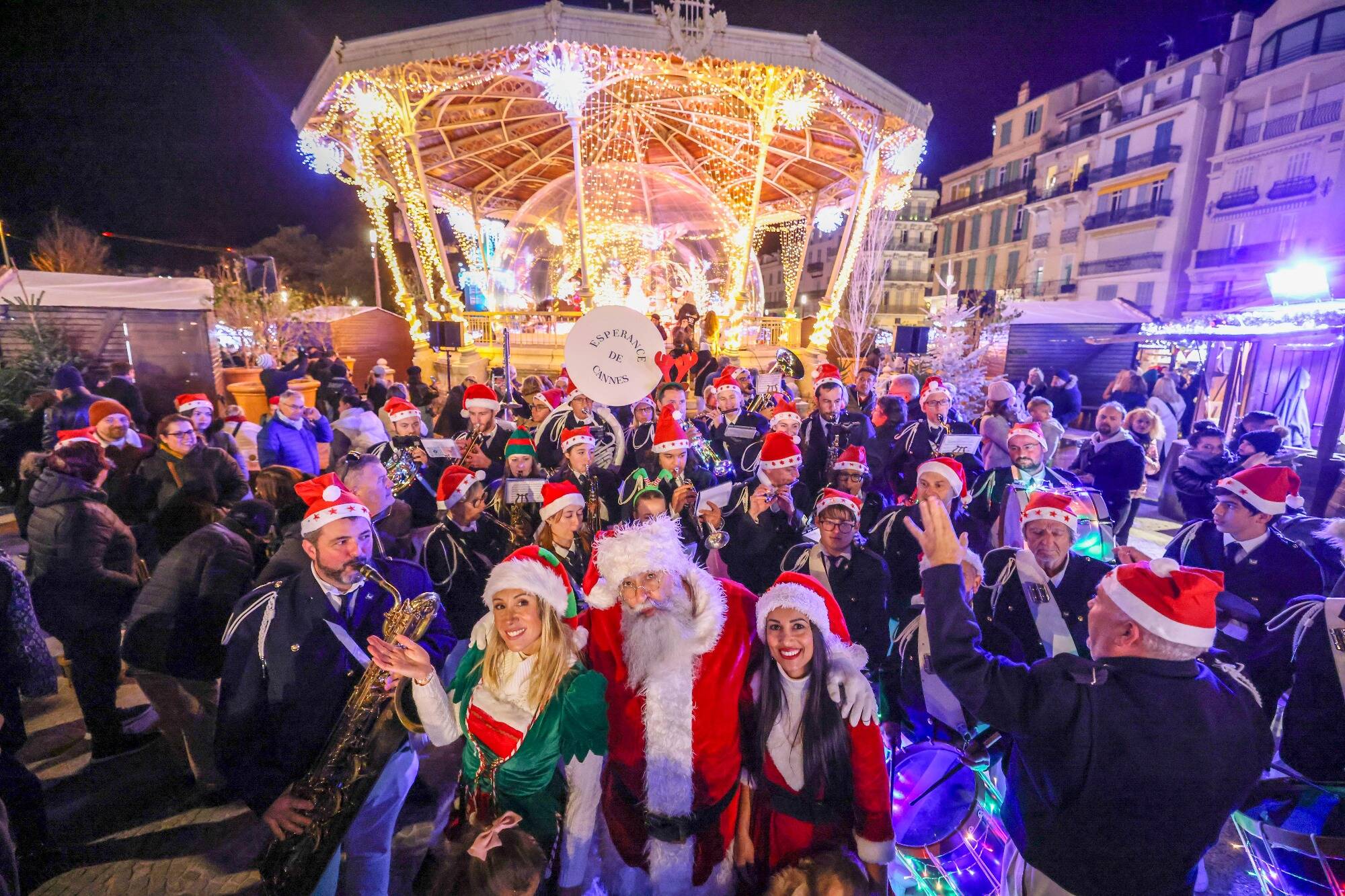 Marchés, illuminations, spectacles... Tout ce qu'il faut savoir sur les célébrations de Noël à Antibes, Cannes, Grasse et aux environs