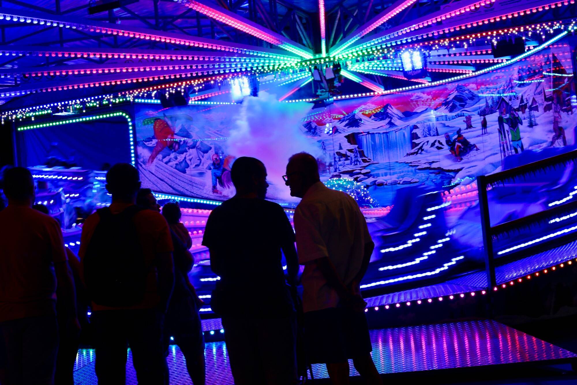 Fête foraine: le préfet tranche le litige entre la mairie de Nice et les forains, on sait où vont s'installer les manèges