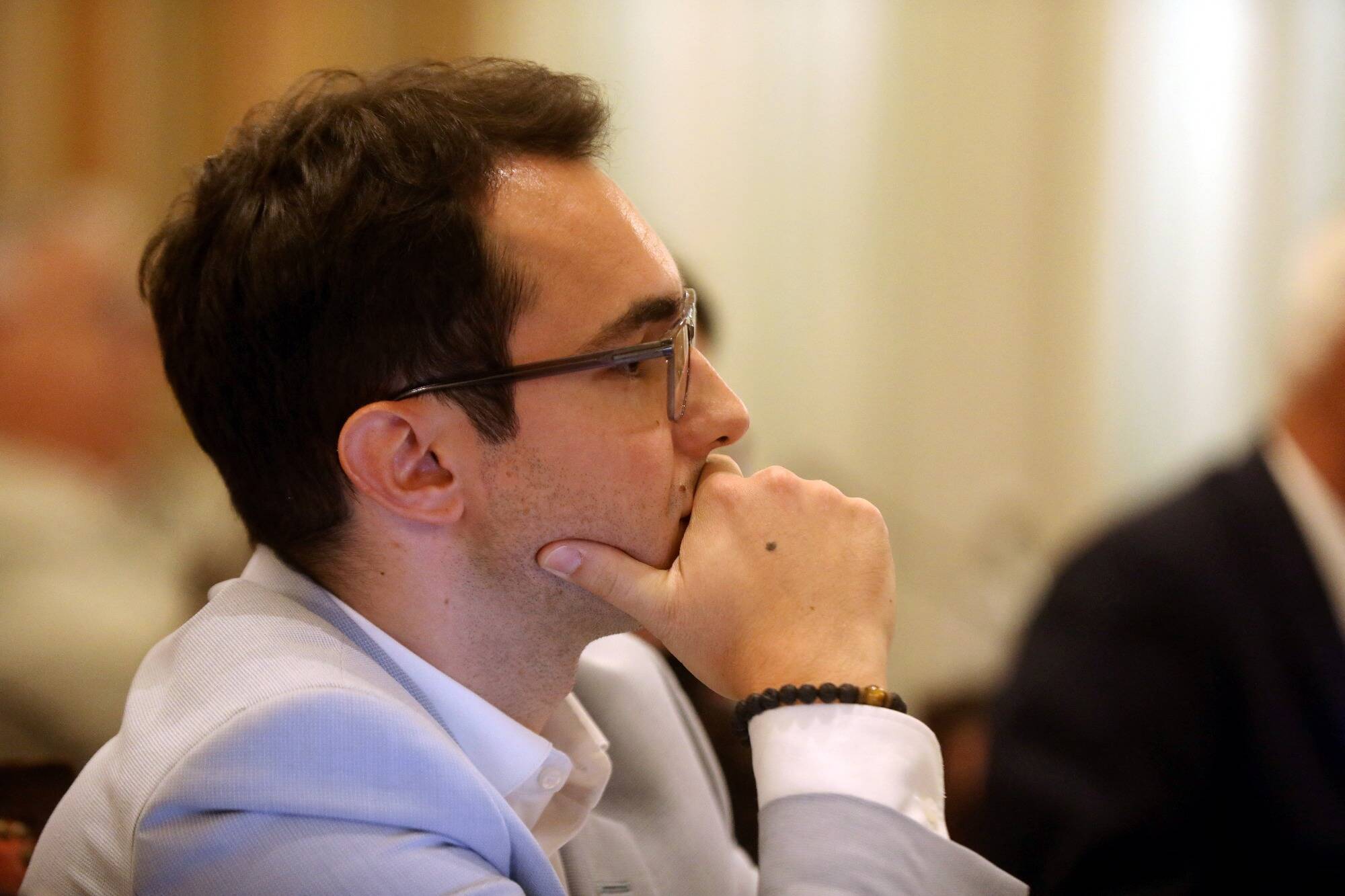 Pourquoi deux adjoints au maire démissionnent de leurs postes à Menton