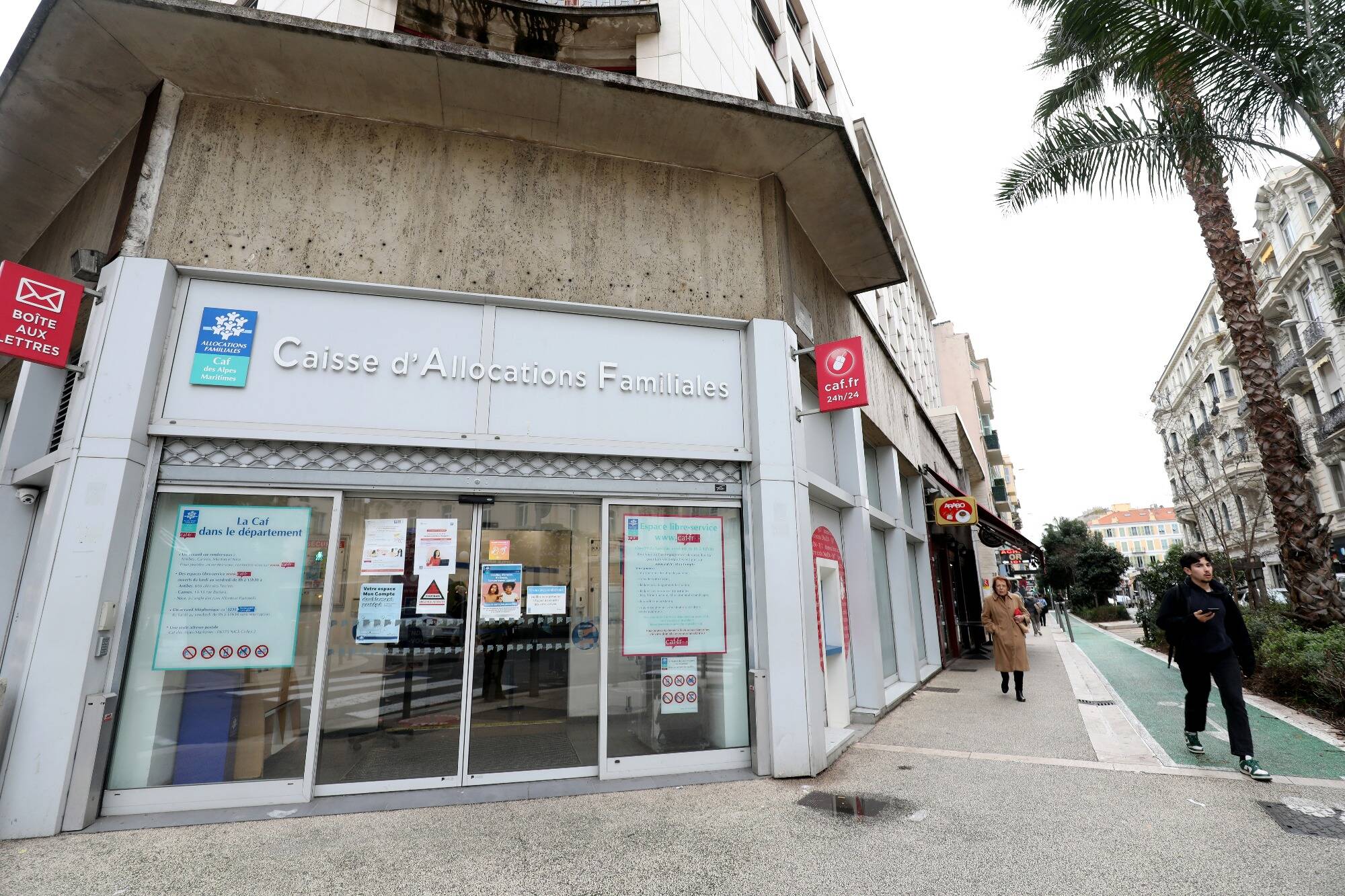 Il utilisait des noms de joueurs de foot de Ligue 1: un escroc azuréen dérobe 179.000¬ à la Caf