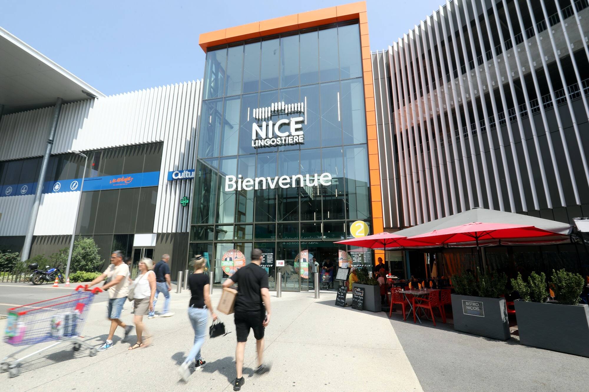 Vous avez jusqu'au 20 septembre pour dénicher des pièces de grandes marques à prix cassés dans ce centre commercial de Nice
