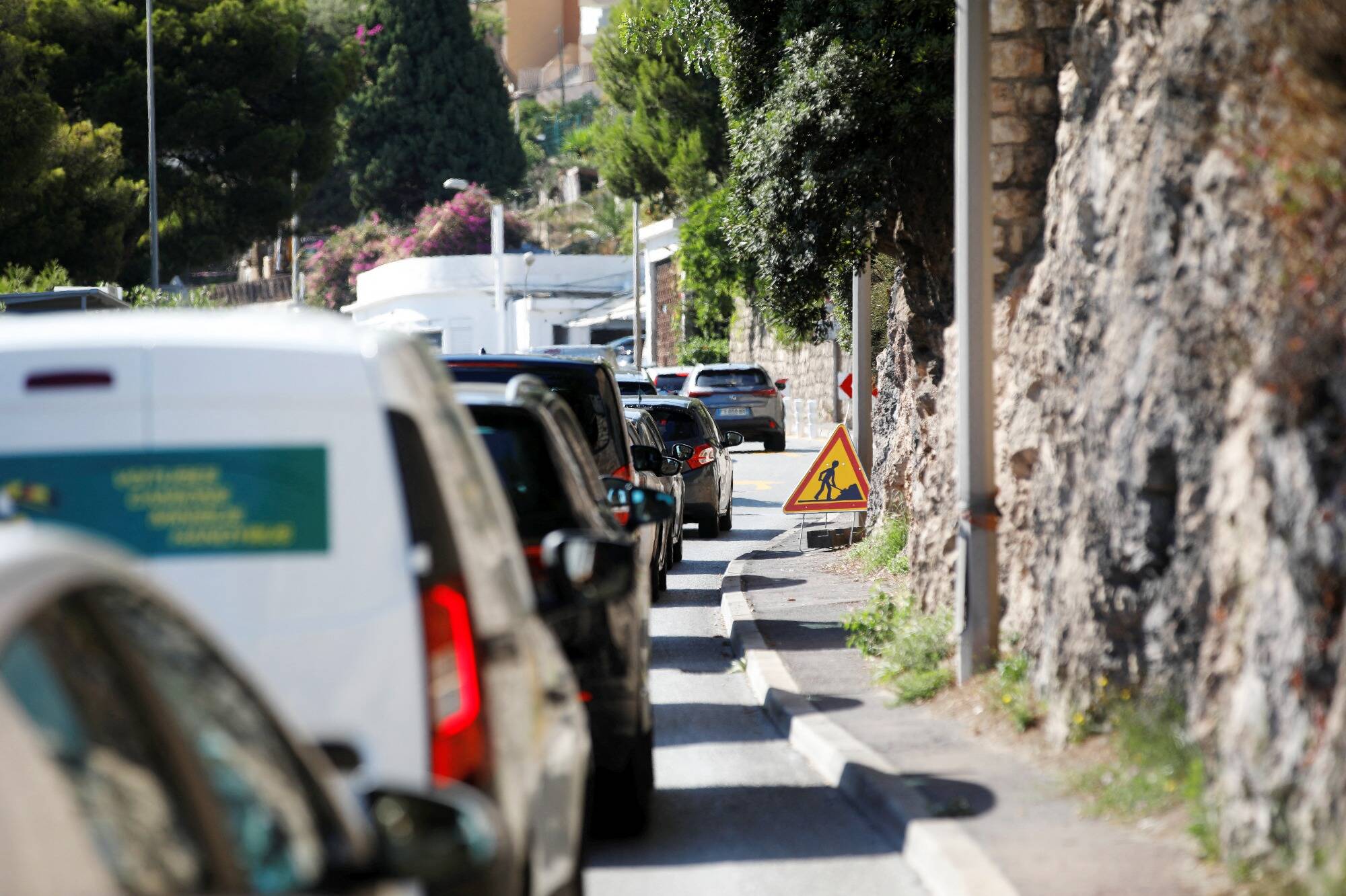 Circulation sur la Moyenne corniche: les élus monégasques expriment leur "exaspération" et déplorent le manque de concertation