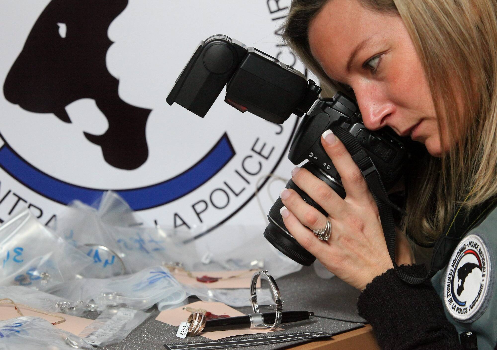 "On s'en souviendra toute notre vie": le traumatisme des victimes de cambriolages, même des années après