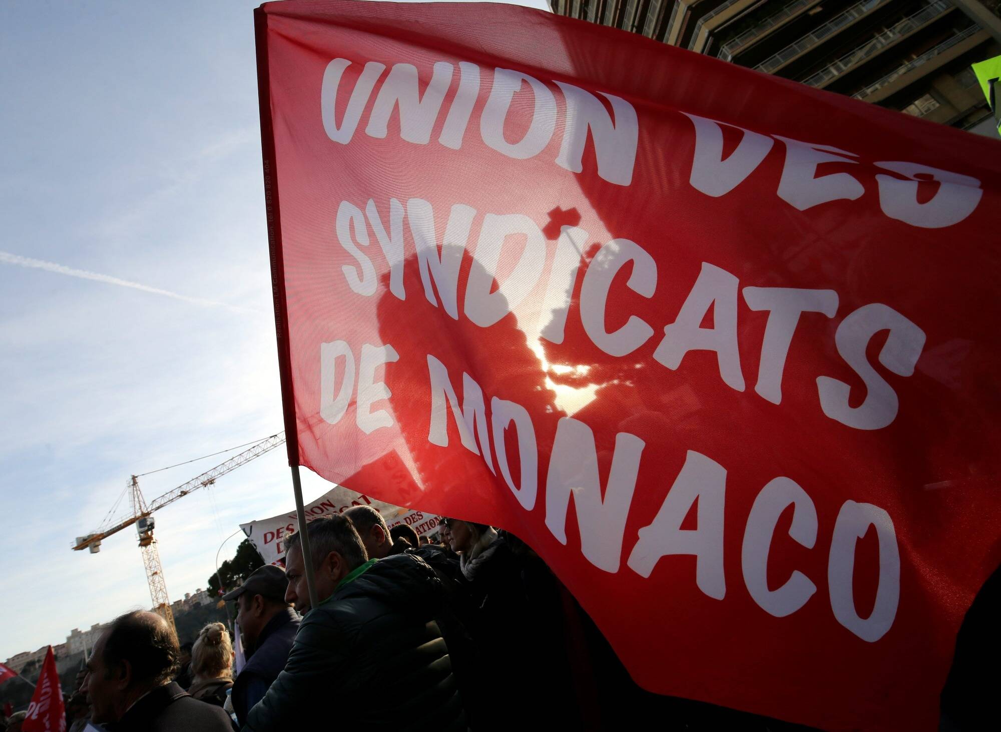 Grille de salaire, coupure, prime couteau... Les syndicats français et monégasques de l'hôtellerie-restauration de se mobilisent pour faire progresser leurs droits