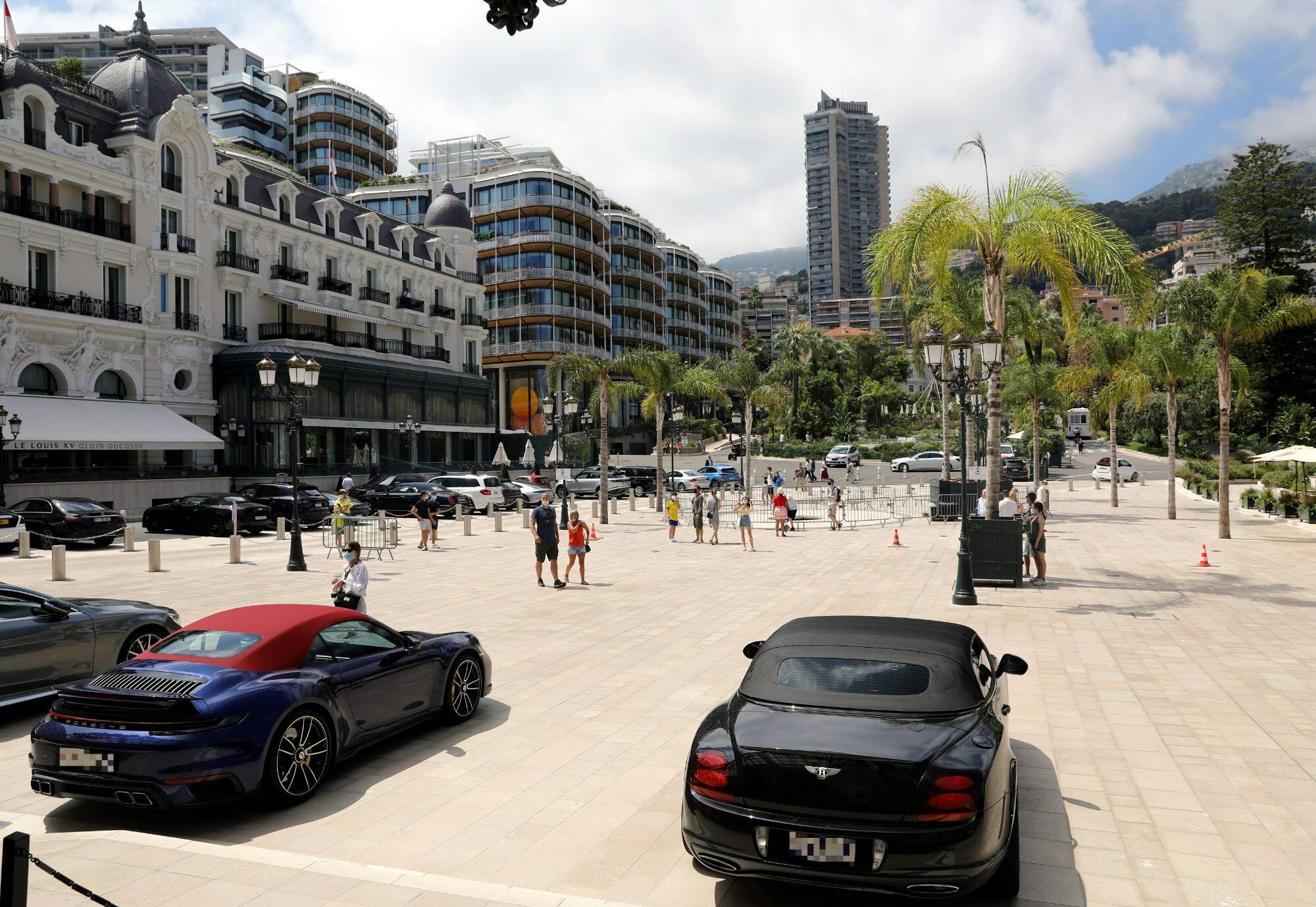 Peut-on s'enivrer au volant d'une voiture à l'arrêt? Un homme condamné à Monaco