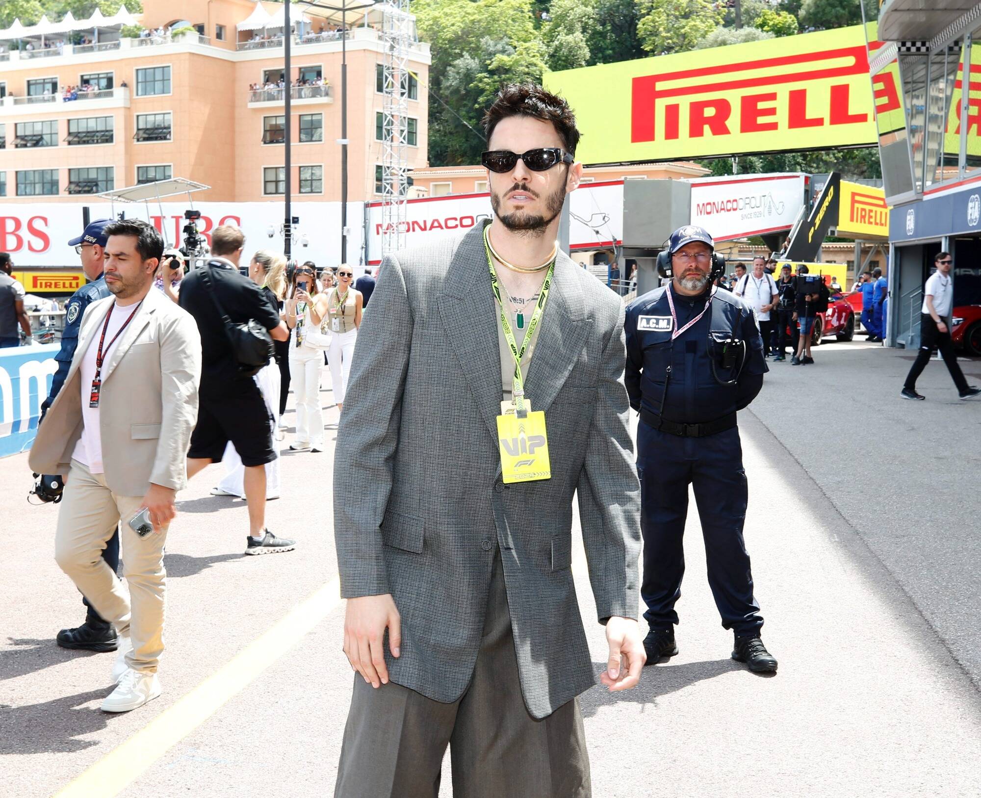 "L'héritage de Karl Lagerfeld est dans ma tête": lors d'un séjour à Monaco, le mannequin Baptiste Giabiconi se raconte