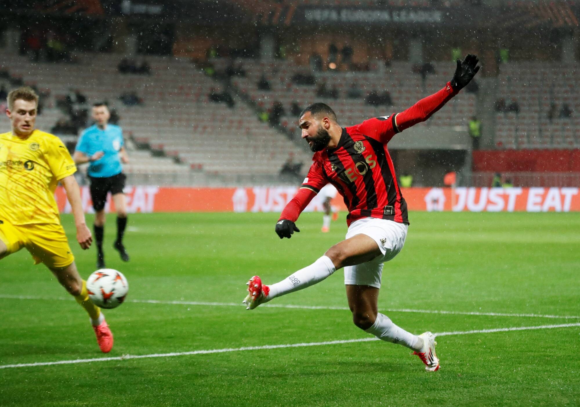 A peine arrivé, déjà prolongé: Ali Abdi, le contrat de confiance avec l'OGC Nice