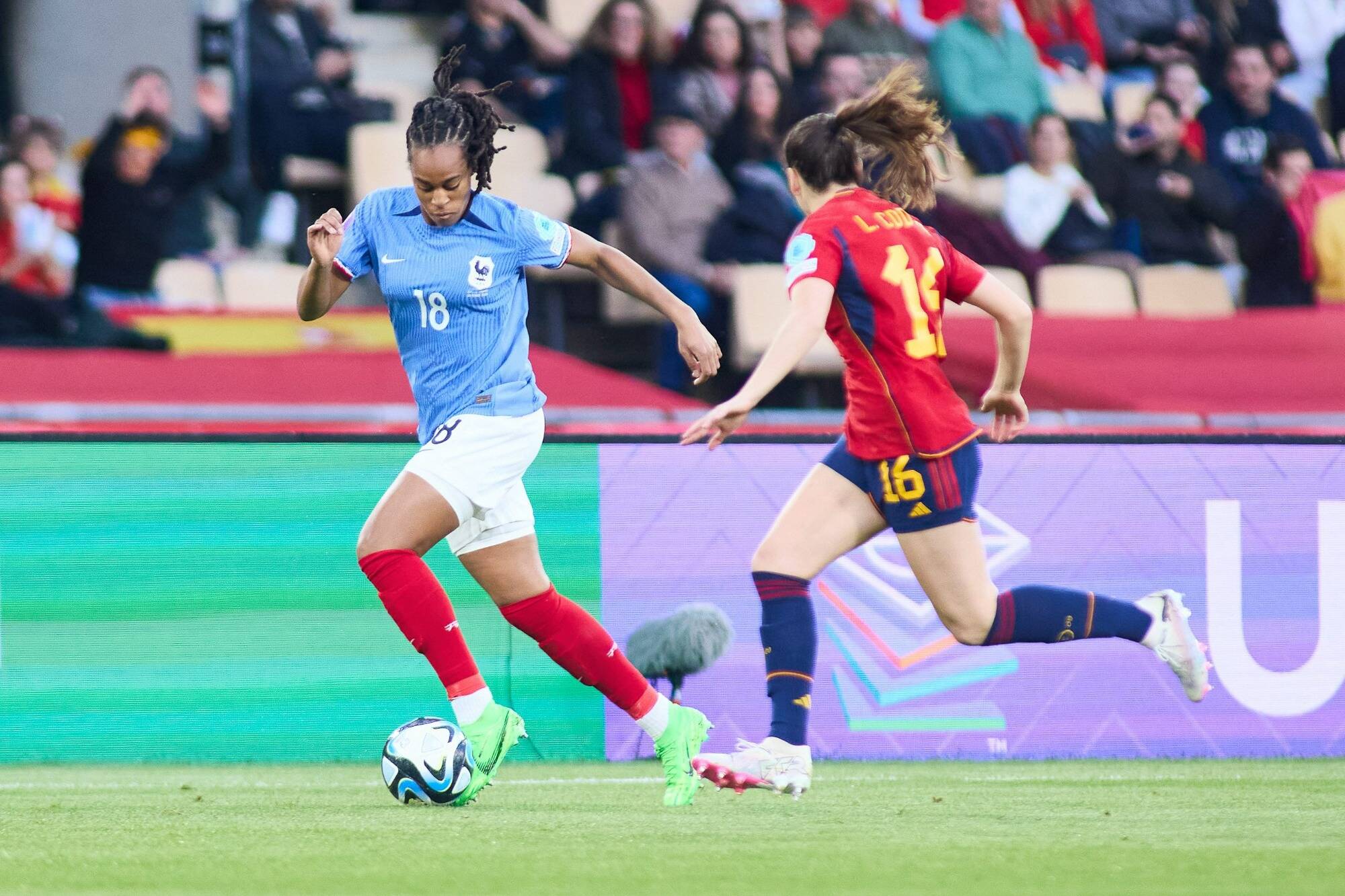 Tout ce qu'il faut savoir avant le choc féminin France-Espagne à l'Allianz Riviera ce mardi à 21h