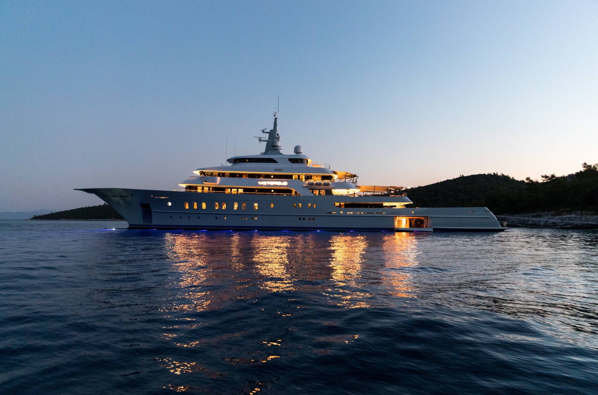 Taxation des milliardaires: une nouvelle étude démontre qu'en France, plus on est riche, moins on paye proportionnellement d'impôts