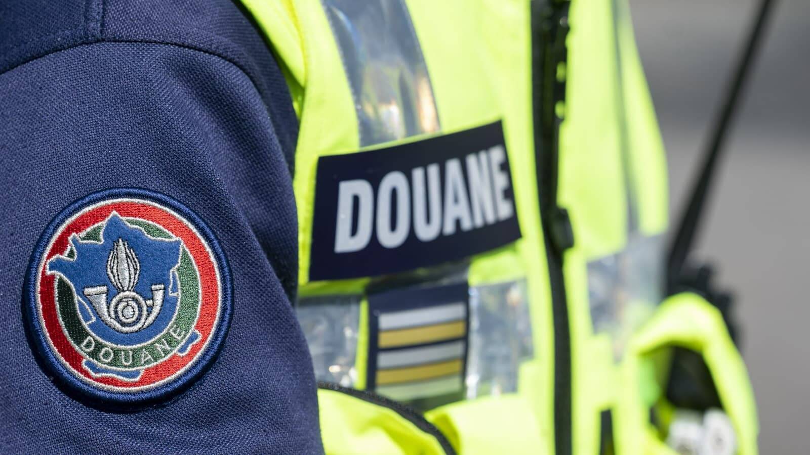 Plus de 200 kg de cocaïne saisis par les douaniers d'Aix-en-Provence, un record régional pour 2025