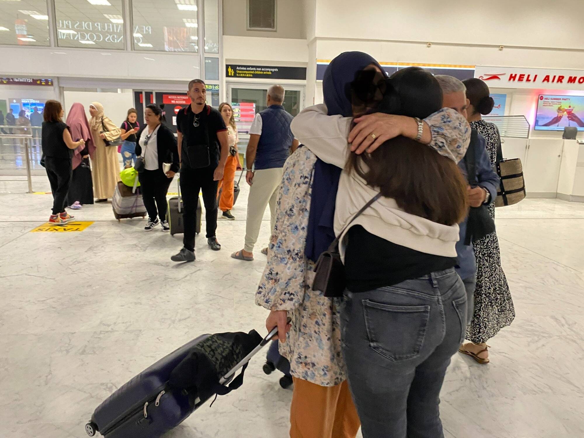 Avec du retard, le vol Tel Aviv-Nice est arrivé ce lundi soir au Terminal 1